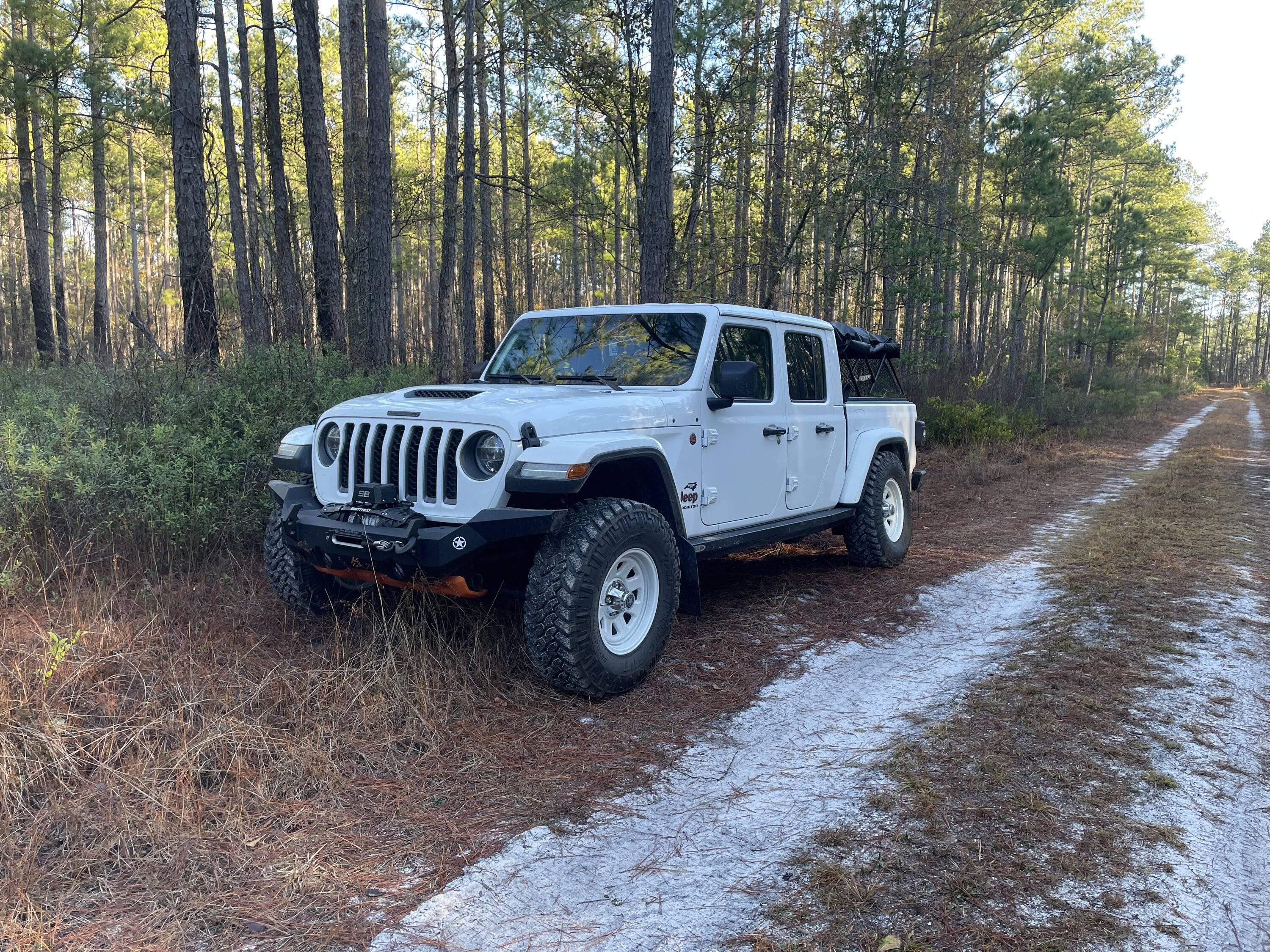 Jeep Gladiator Gladiators on 35s builds photos please! 93BBD257-D339-42F4-B7E9-71785A7952E6