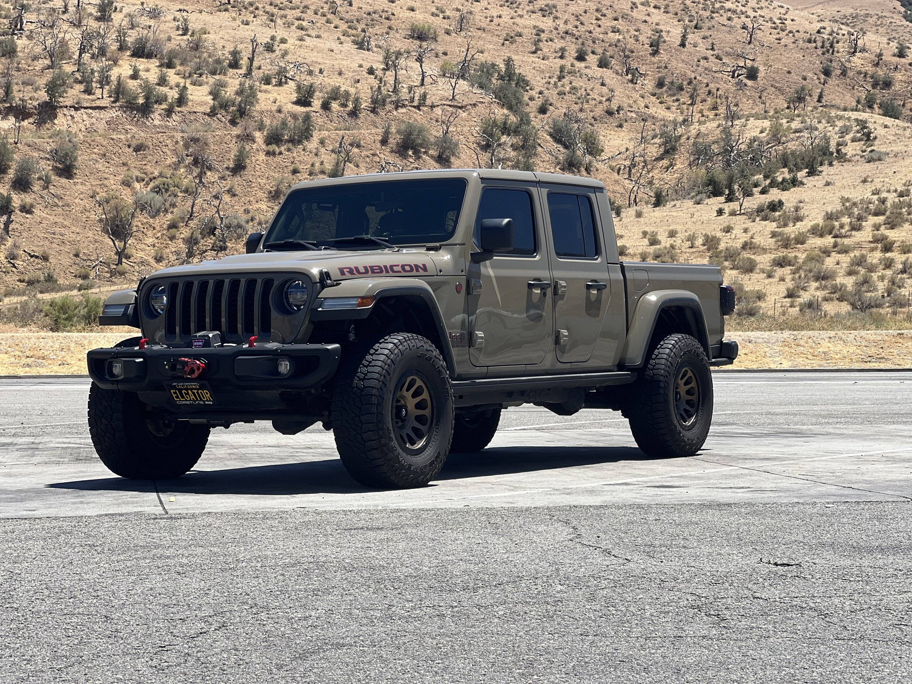 Jeep Gladiator Rare colors F08CF53A-1E83-4A1B-8703-2FB7D9F33416