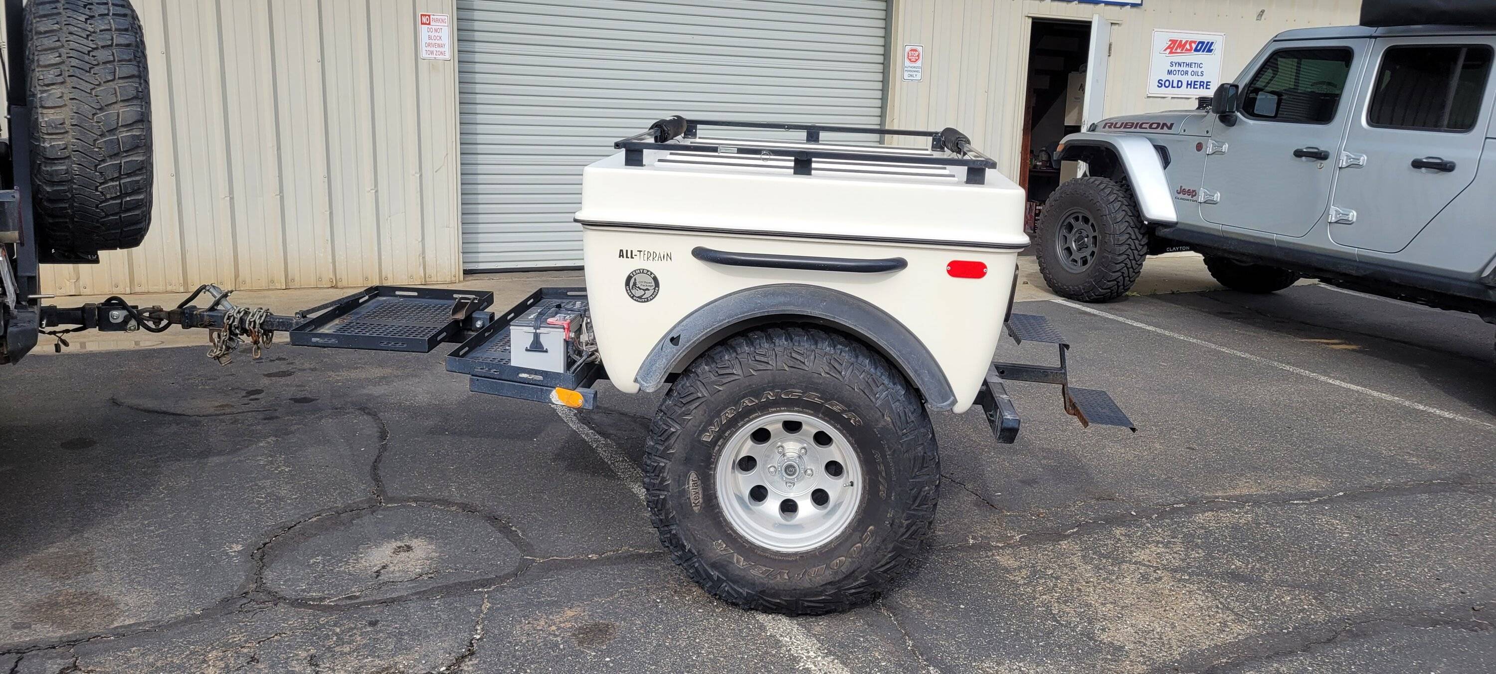 Jeep Gladiator 2001 Tentrax Acend Tent Trailer $5,000 20230218_142309