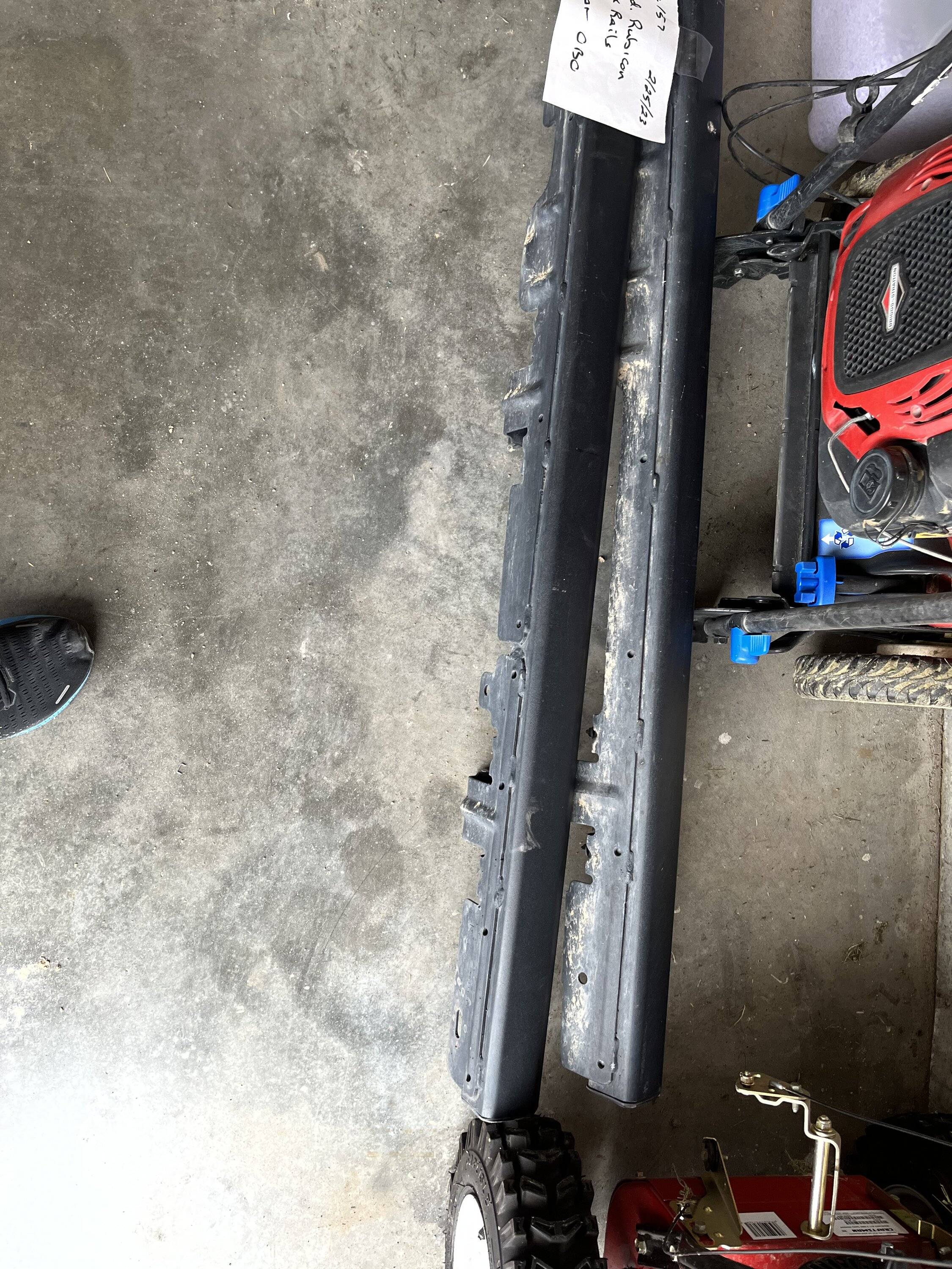 Jeep Gladiator Gladiator Part for sale SW Kansas area 5085EE64-4049-4A1F-8E4D-50610CB0DEA9