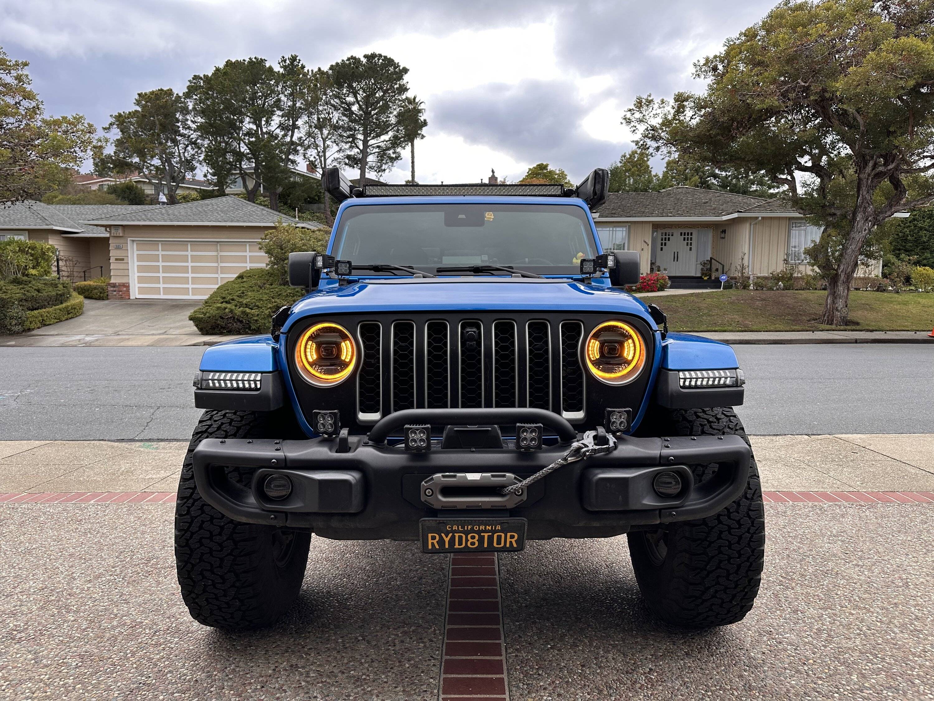 Jeep Gladiator NEW! Elite Series JL Wrangler & JT Gladiator LED Headlights from Diode Dynamics 53B4F288-F03B-4C4E-A2E4-64F481636228