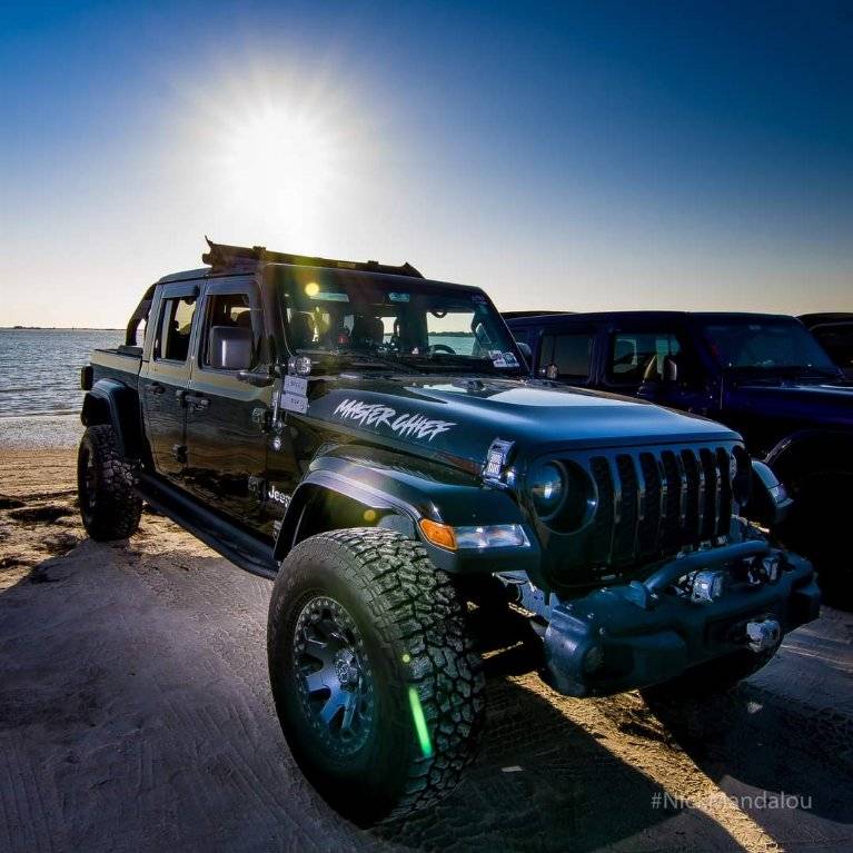 Jeep Gladiator Gladiators on 35s builds photos please! 3252