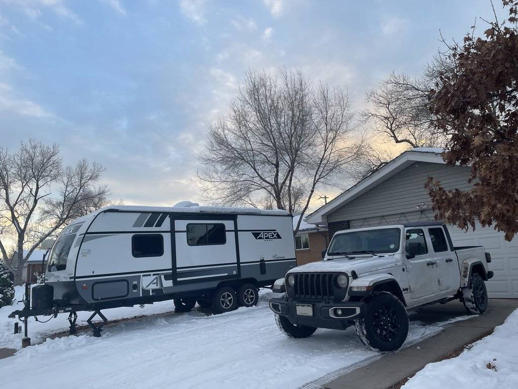 Jeep Gladiator Towmater build home