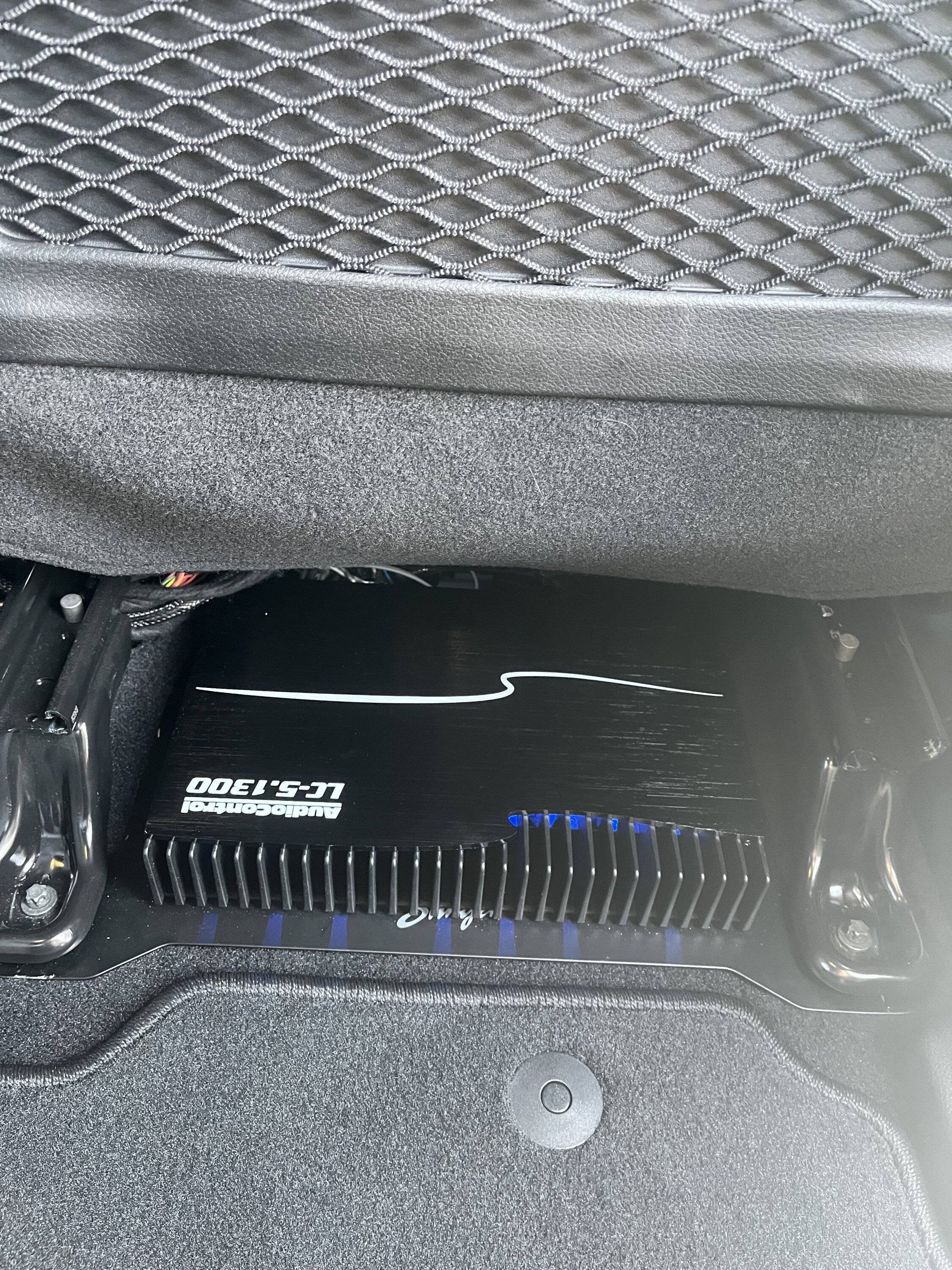 Jeep Gladiator Complete Focal Component Speaker Install with Custom Sub Box Behind Seat 9797E7E3-925A-4D1B-8D0D-AEFDDF1CE9BF