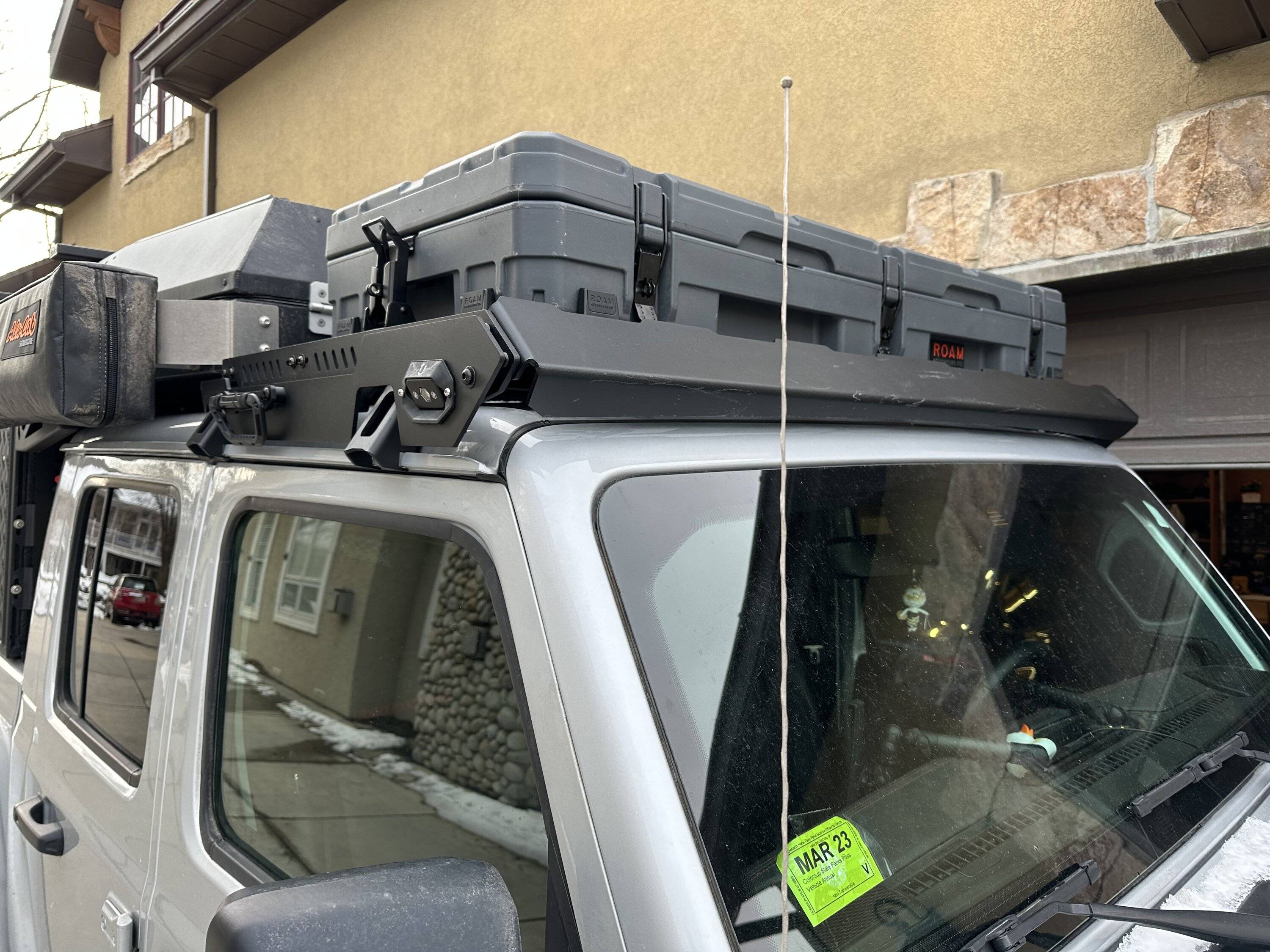 Jeep Gladiator Alu-Cab Canopy Camper Roll Call 2590A0CC-A123-4B69-A86B-012AF16DC022