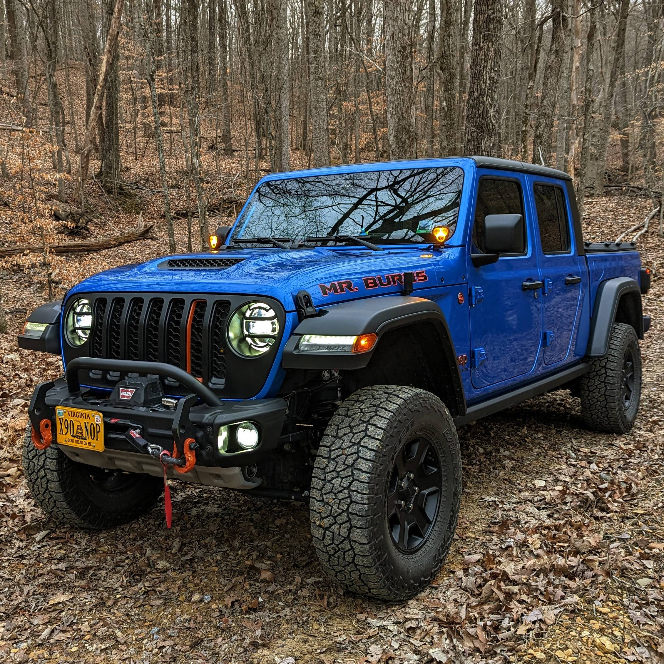 Jeep Gladiator What can a Mojave on 35s NOT do? PXL_20230222_223500601