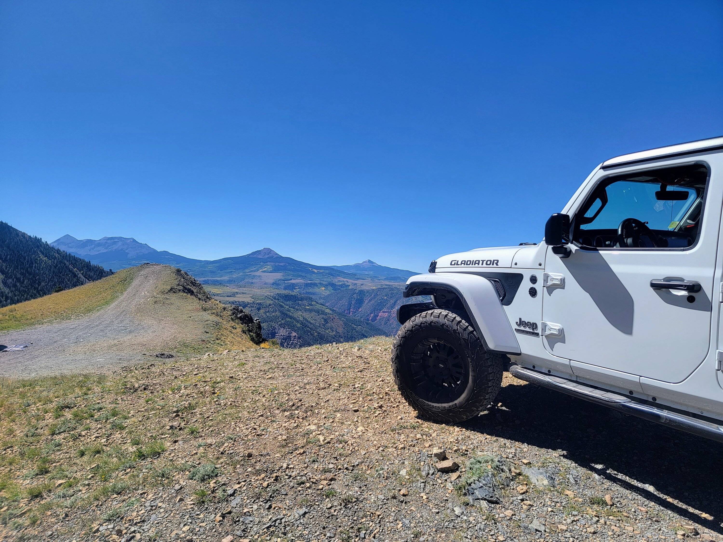 Jeep Gladiator Lets see all those Gladiators with lifts and bigger tires! 20220924_130612