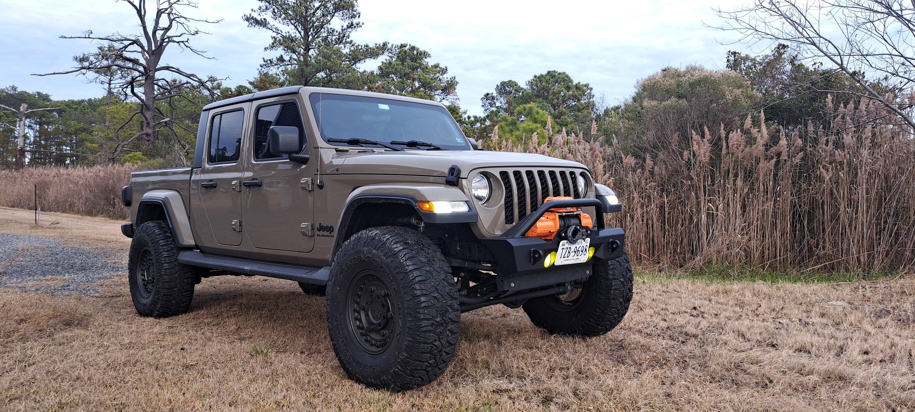 Jeep Gladiator 38s with a "2.5" lift 20221214_153255