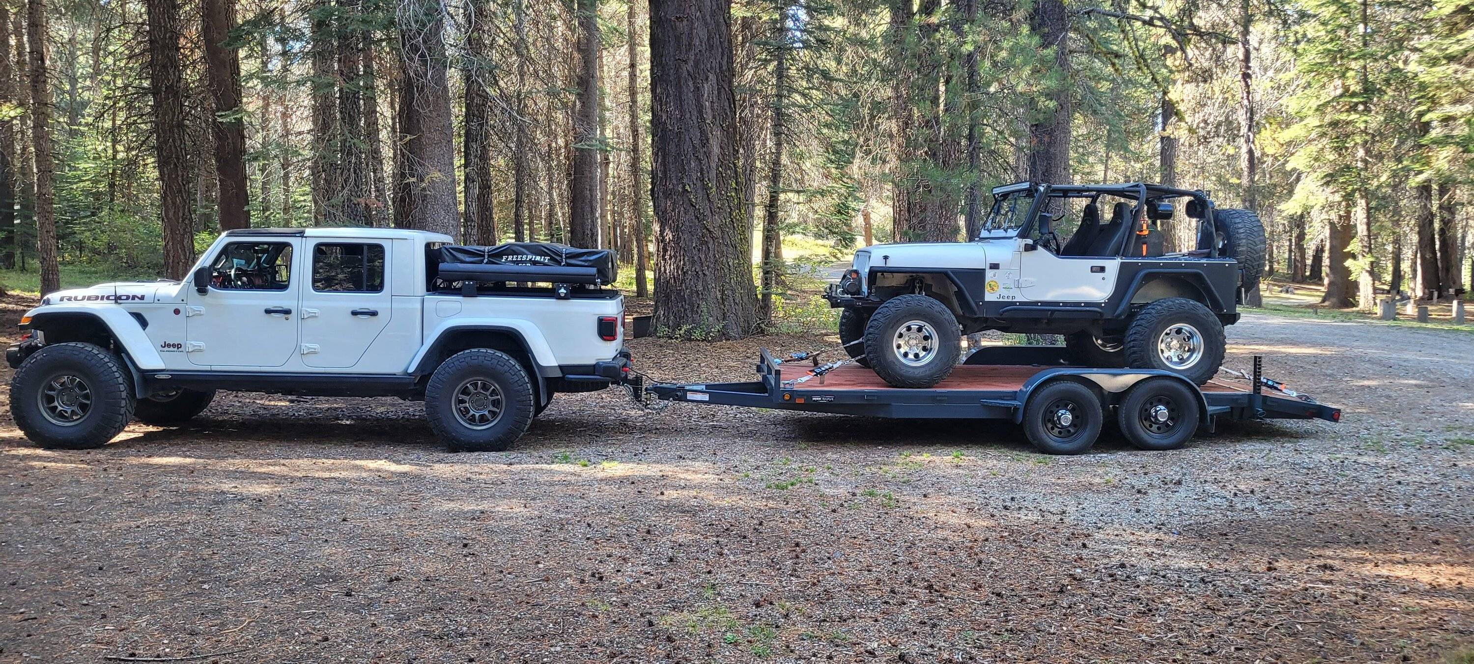 Jeep Gladiator 38s with a "2.5" lift 20221006_144830
