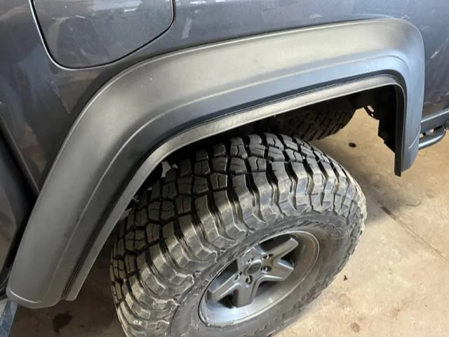 Jeep Gladiator Rugged Ridge Max Terrian Fender Flares 709B3162-1442-4C53-9E88-C047941C976D