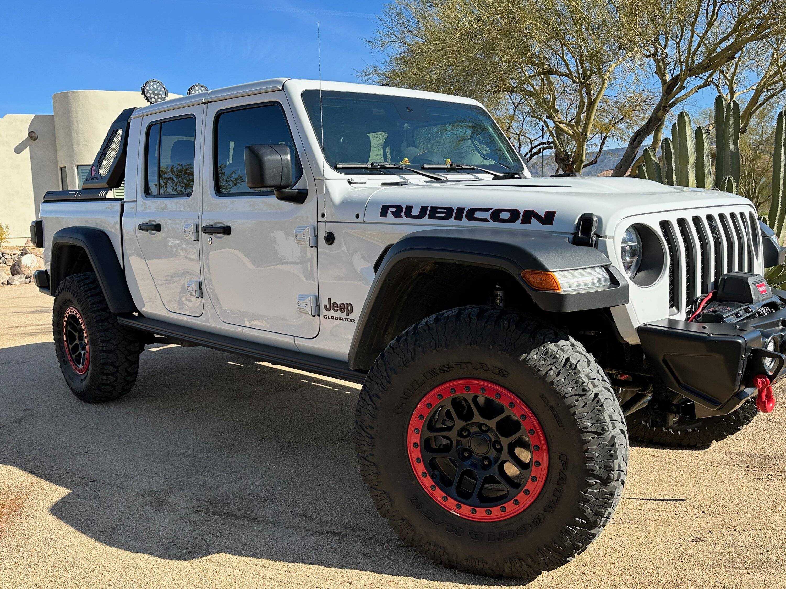 Jeep Gladiator BRIGHT WHITE Gladiator JT Club IMG_9326