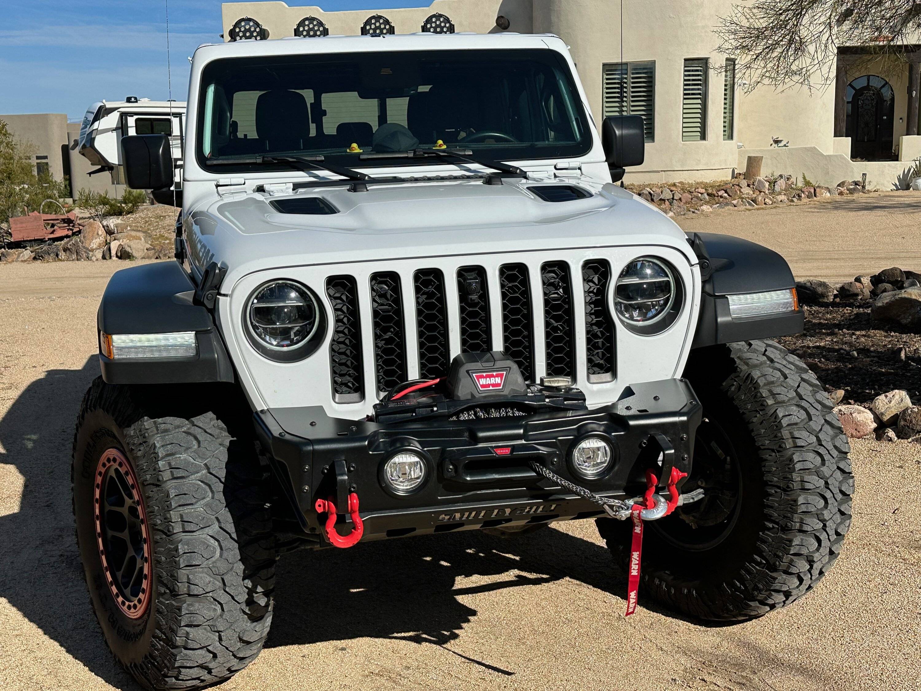 Jeep Gladiator BRIGHT WHITE Gladiator JT Club IMG_9327