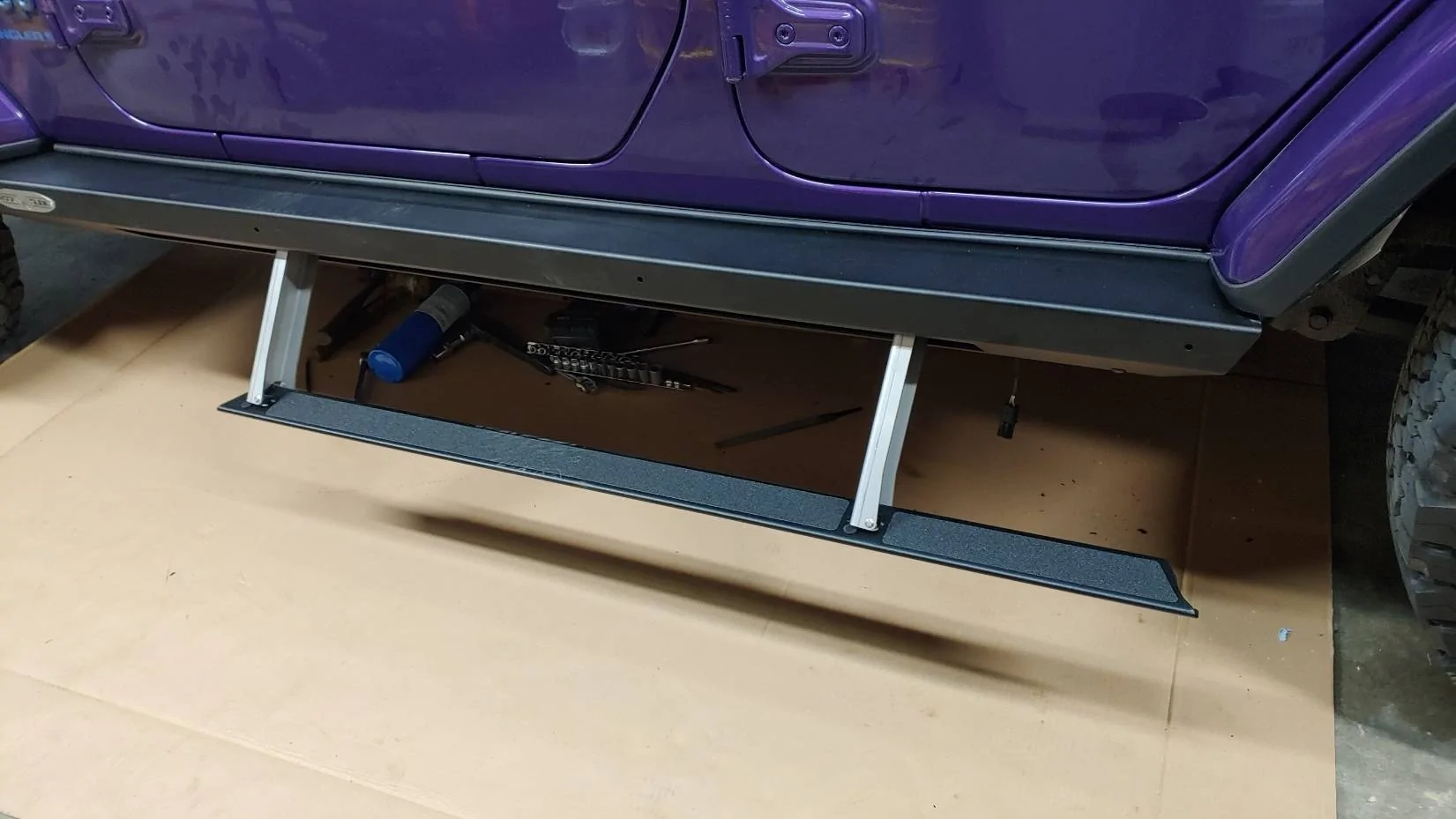 Jeep Gladiator Power running boards 20230304_185220