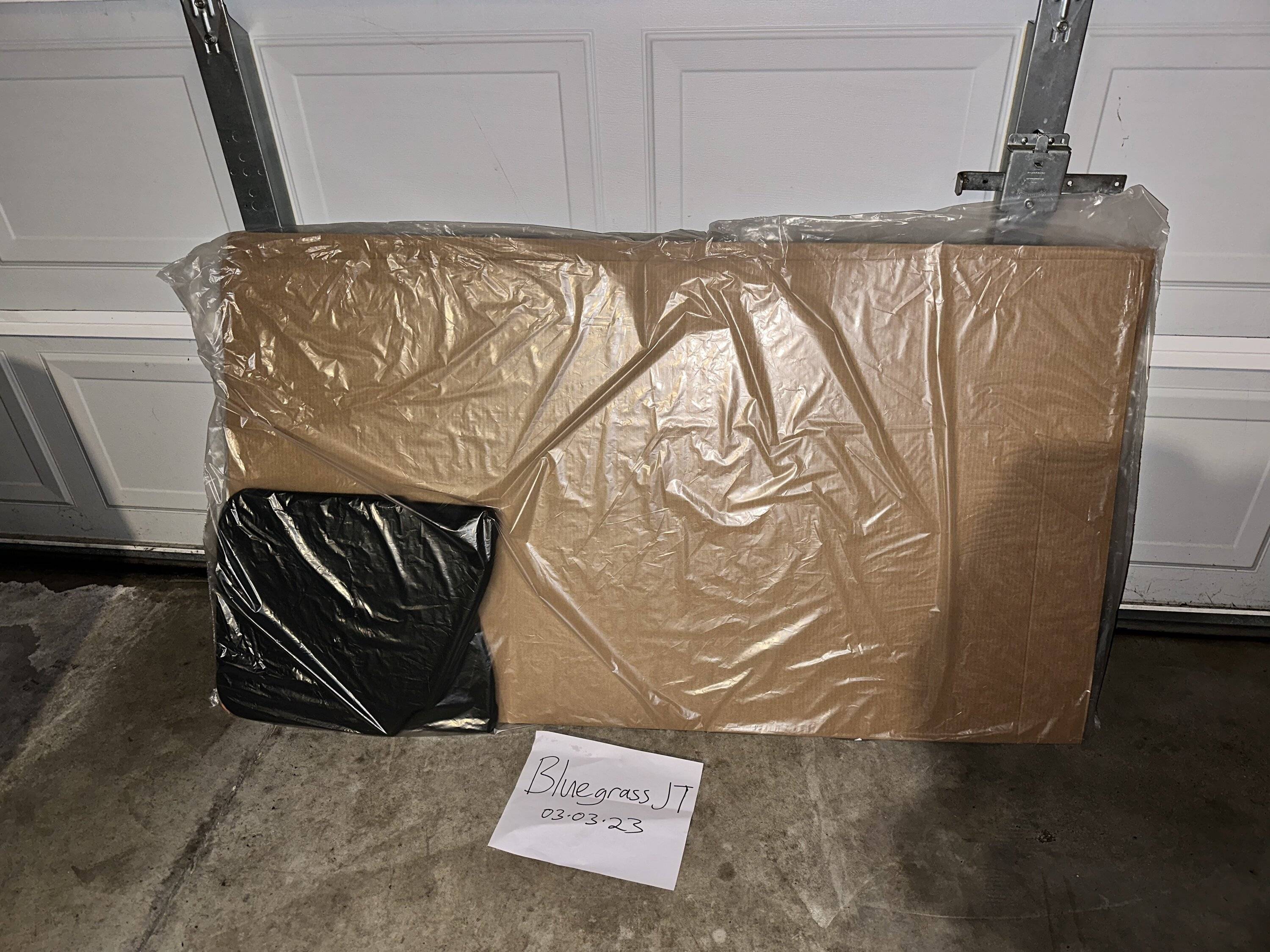 Jeep Gladiator FS: New Mopar Hard top headliner BF69E1BE-ADEB-4B07-8939-84706A864665