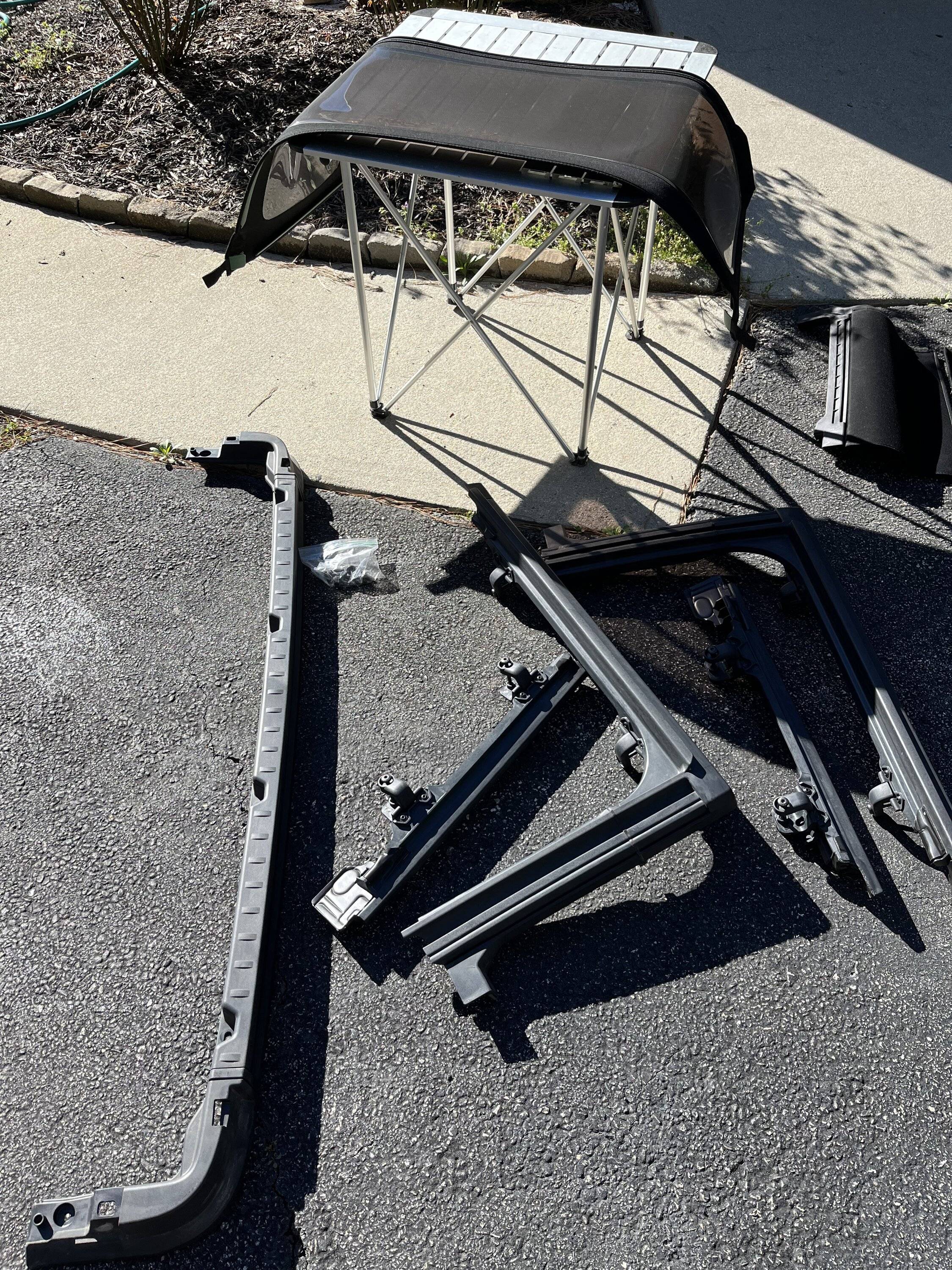 Jeep Gladiator 2020 Premium Soft Top $1000 OBO F47E601A-232A-4957-B777-435270BFFB35
