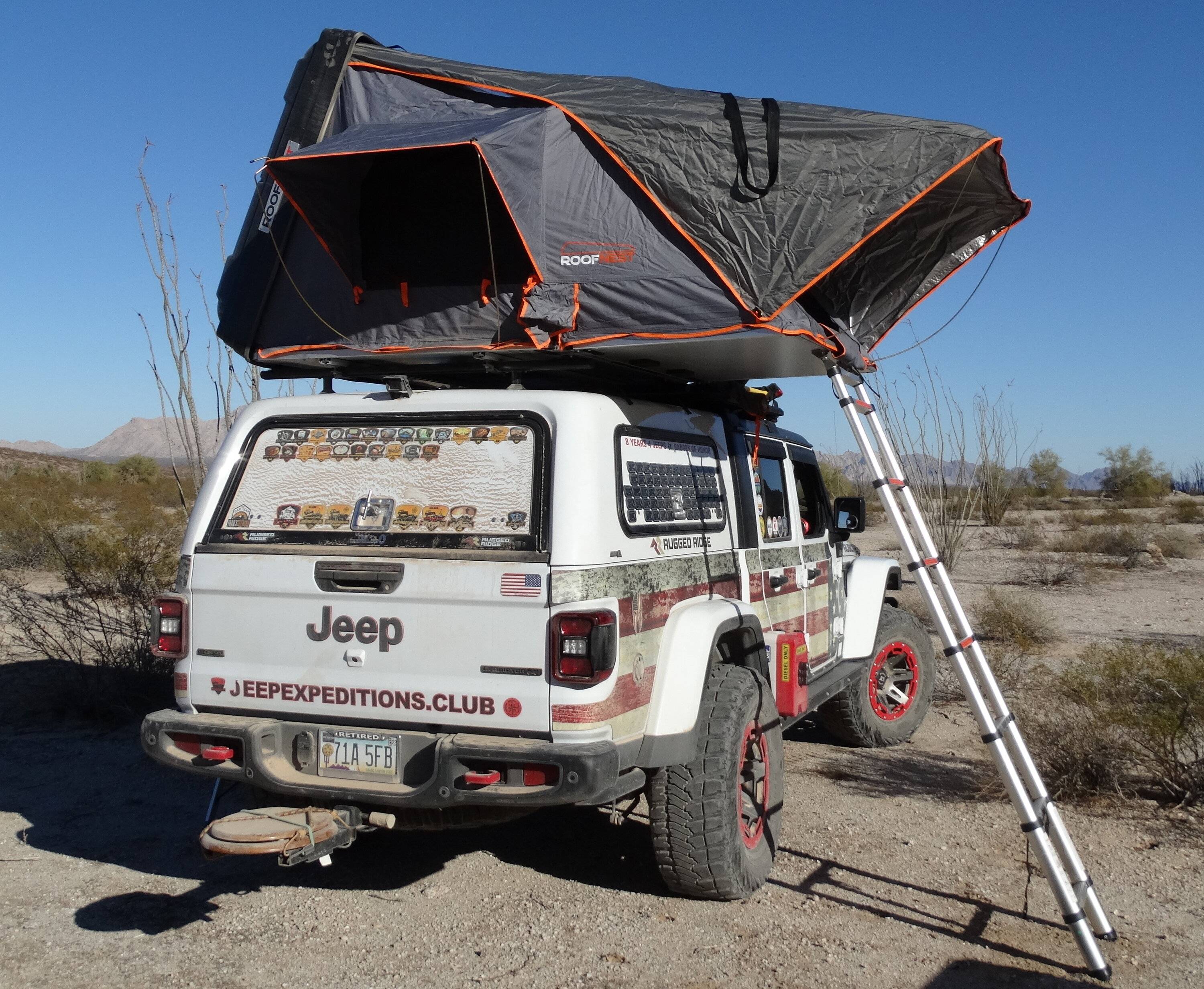 Jeep Gladiator Roof Nest Condor Hard Shell Roof Top Tent DSC00960.JPG