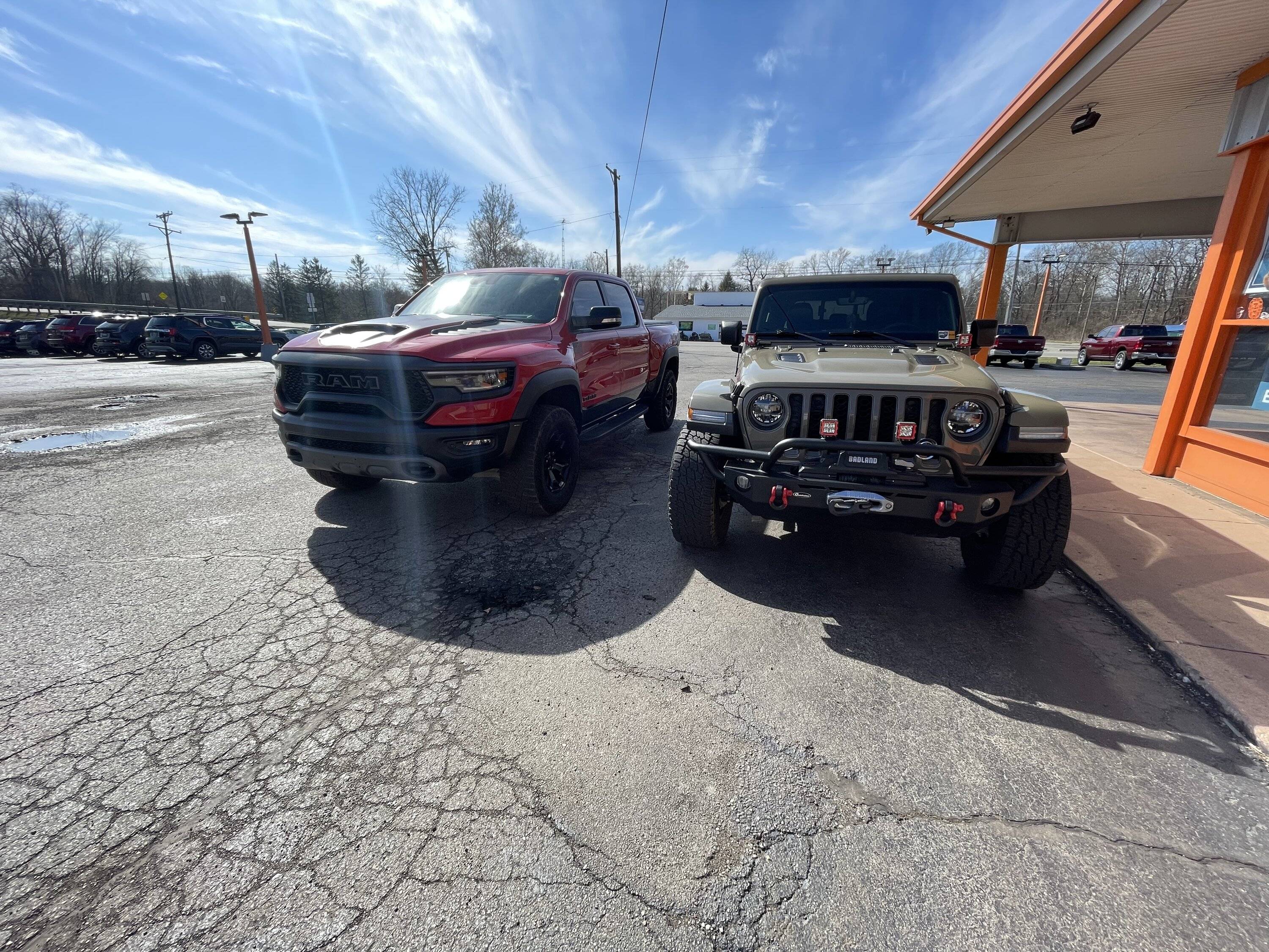 Jeep Gladiator Am I crazy for debating trading my gladiator for a TRX? 9376FA4A-7DB9-461A-8B95-A5F362DB58C9