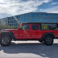 Jeep Gladiator FIRECRACKER RED Gladiator JT Club 51282