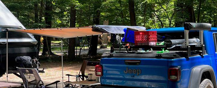 Jeep Gladiator Mounted Awnings decked.JPG