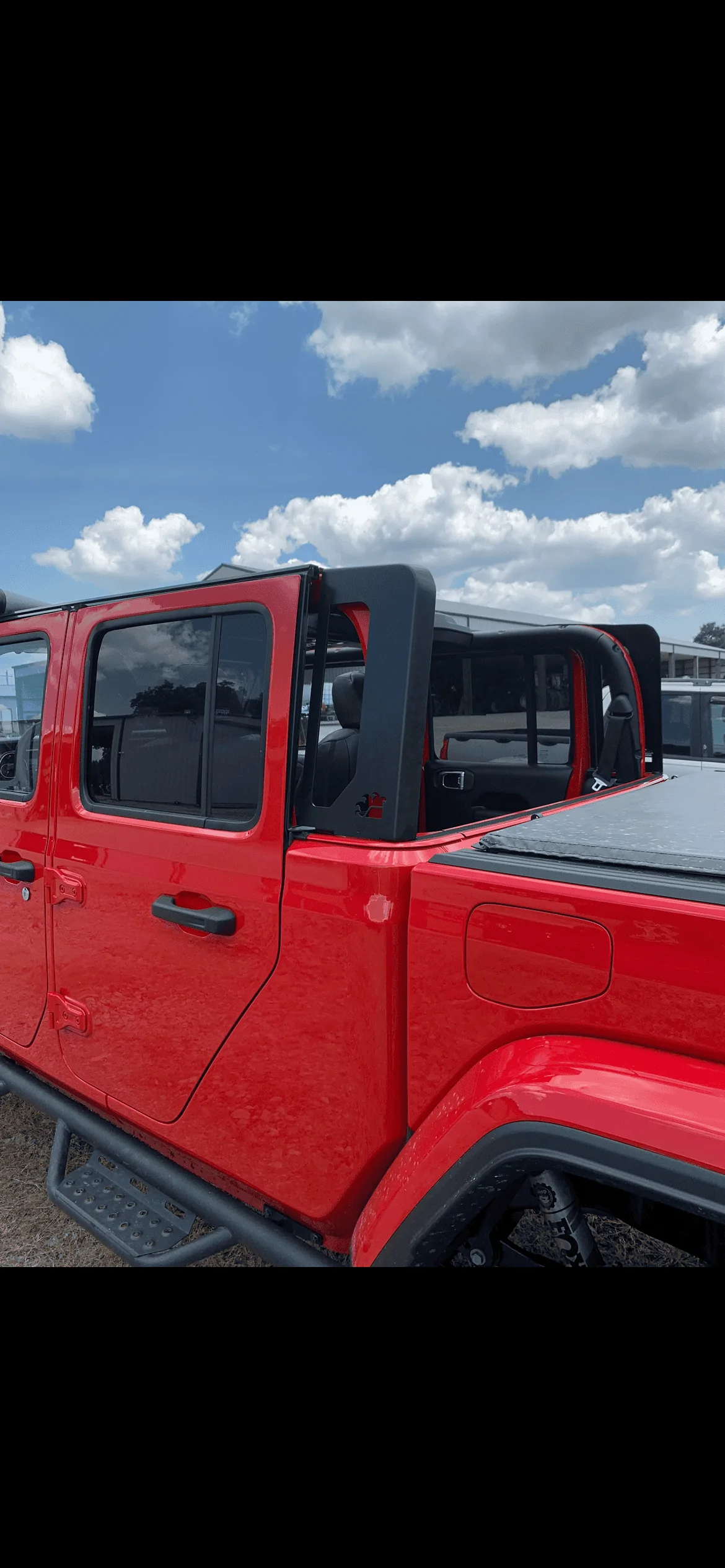 Jeep Gladiator Suntop Soft top $700 4AADC5E7-0BF1-4386-8C55-89C4B7C547C0