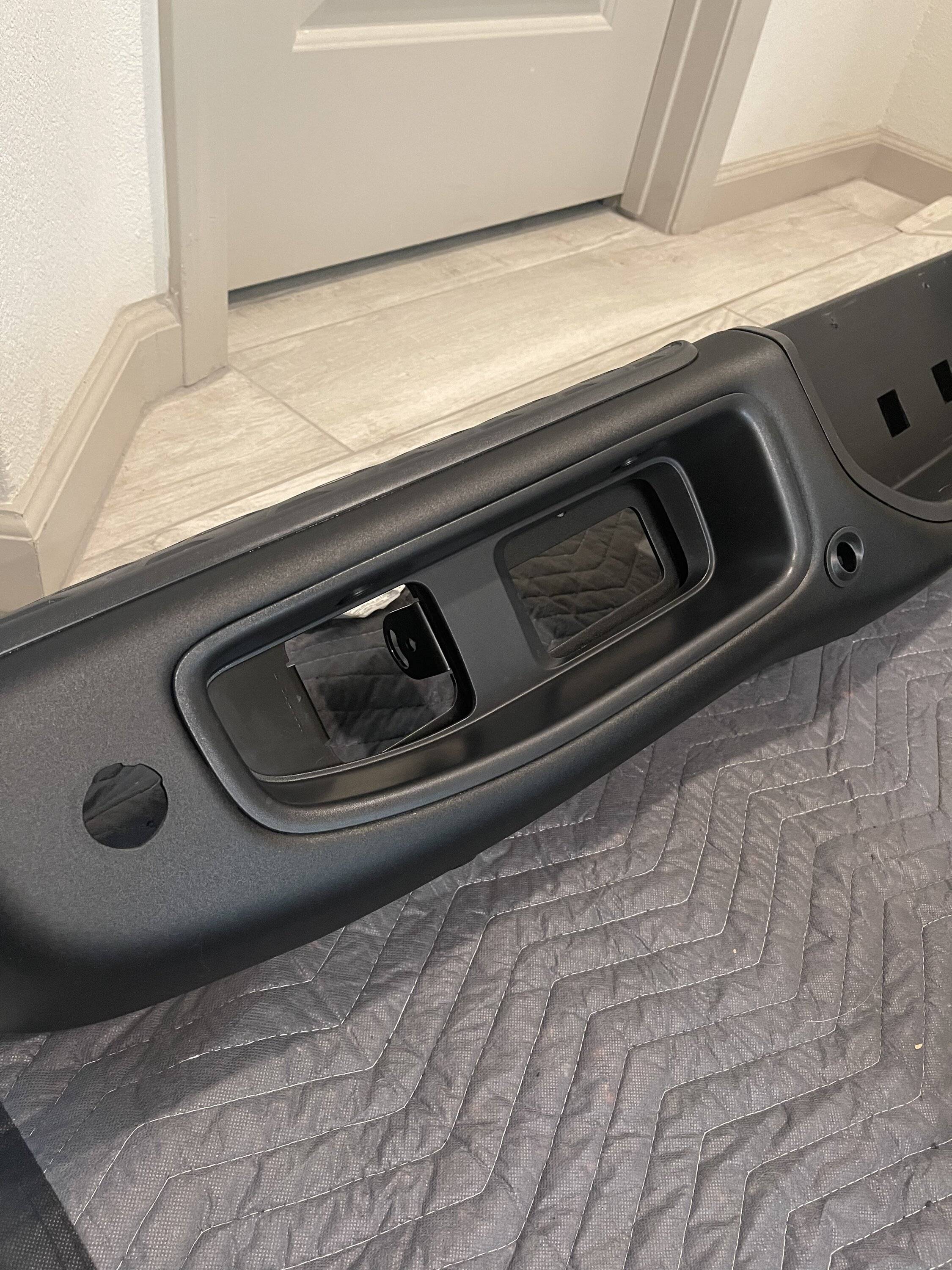 Jeep Gladiator Rubicon rear bumper $350 FB48233D-754C-4BA9-8840-A463EE324667