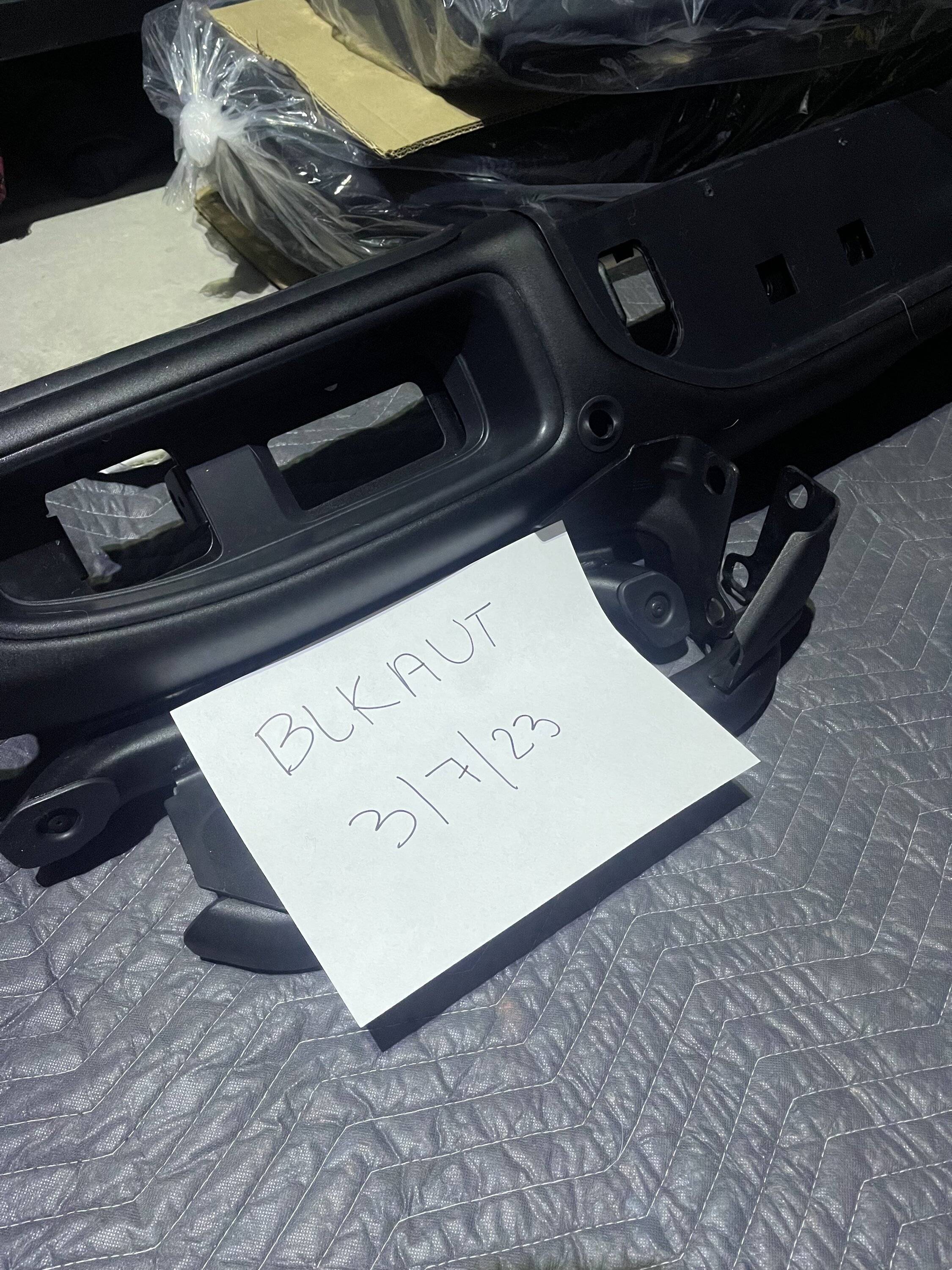 Jeep Gladiator Rubicon rear bumper $350 B503F3B1-604B-4D94-8635-ED9F0D9AC206