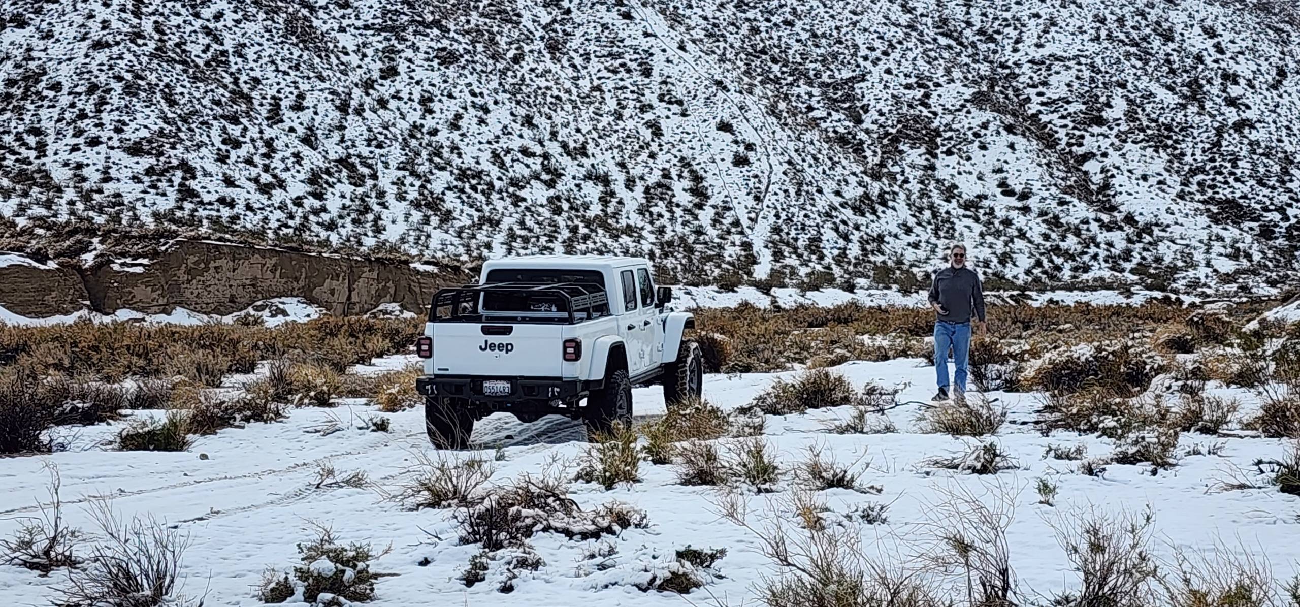 Jeep Gladiator Gladiator Glamour Shots Resized_20230225_130449