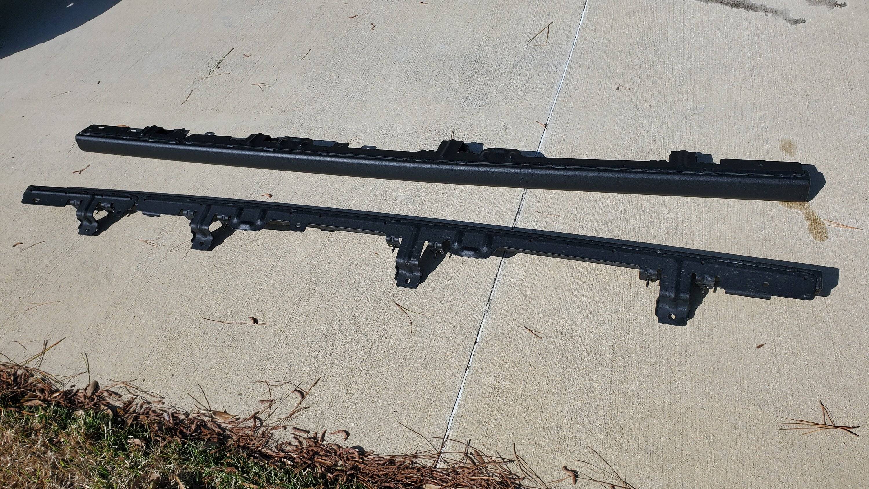 Jeep Gladiator FREE!! - 2021 Stock Rubi Rails - FREE!! 20230205_132255