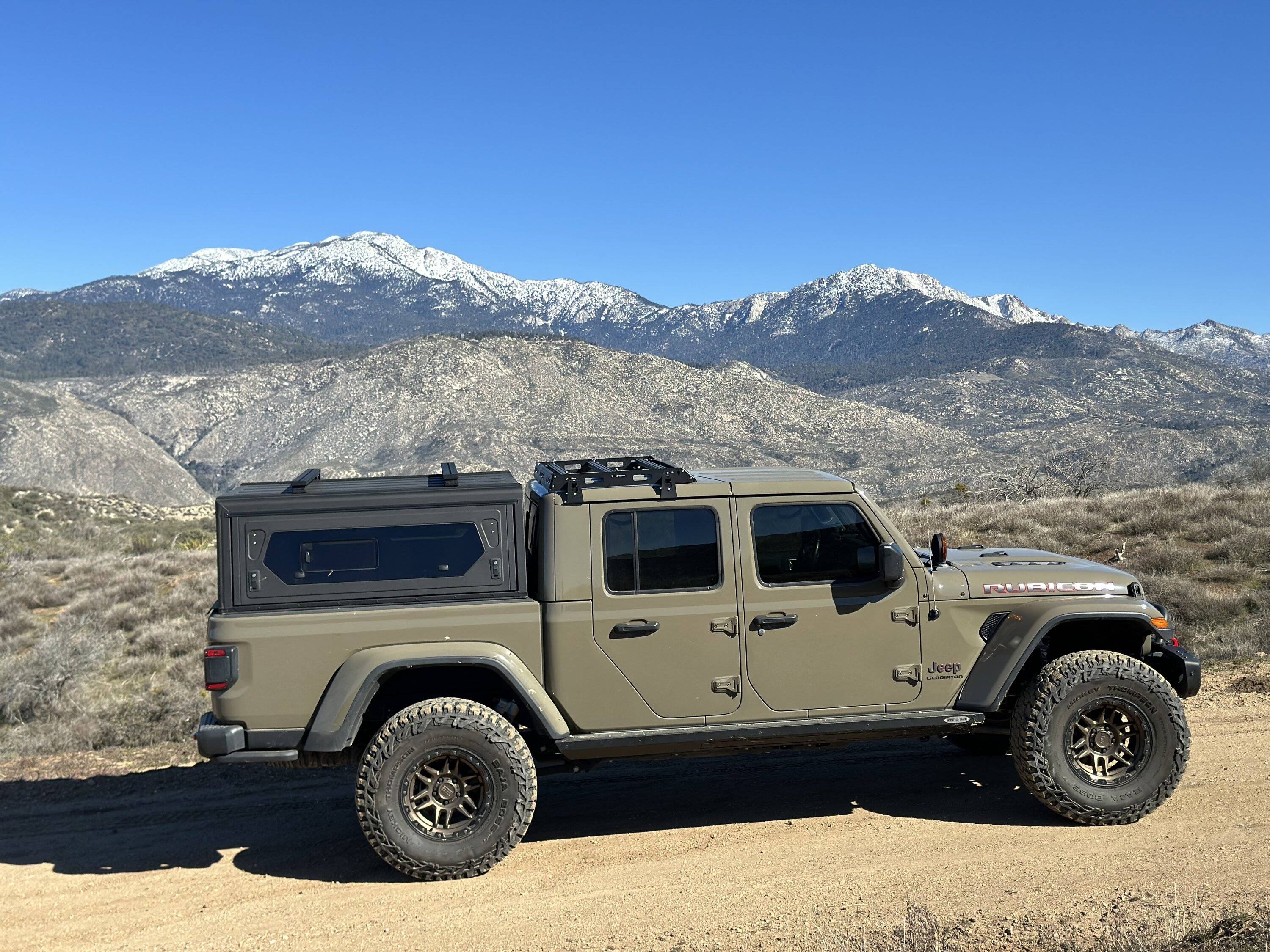 Jeep Gladiator Alu-Cab Contour Canopy Roll Call - not Camper CE18F0B5-0EBB-4894-A7DE-789E25EECD70