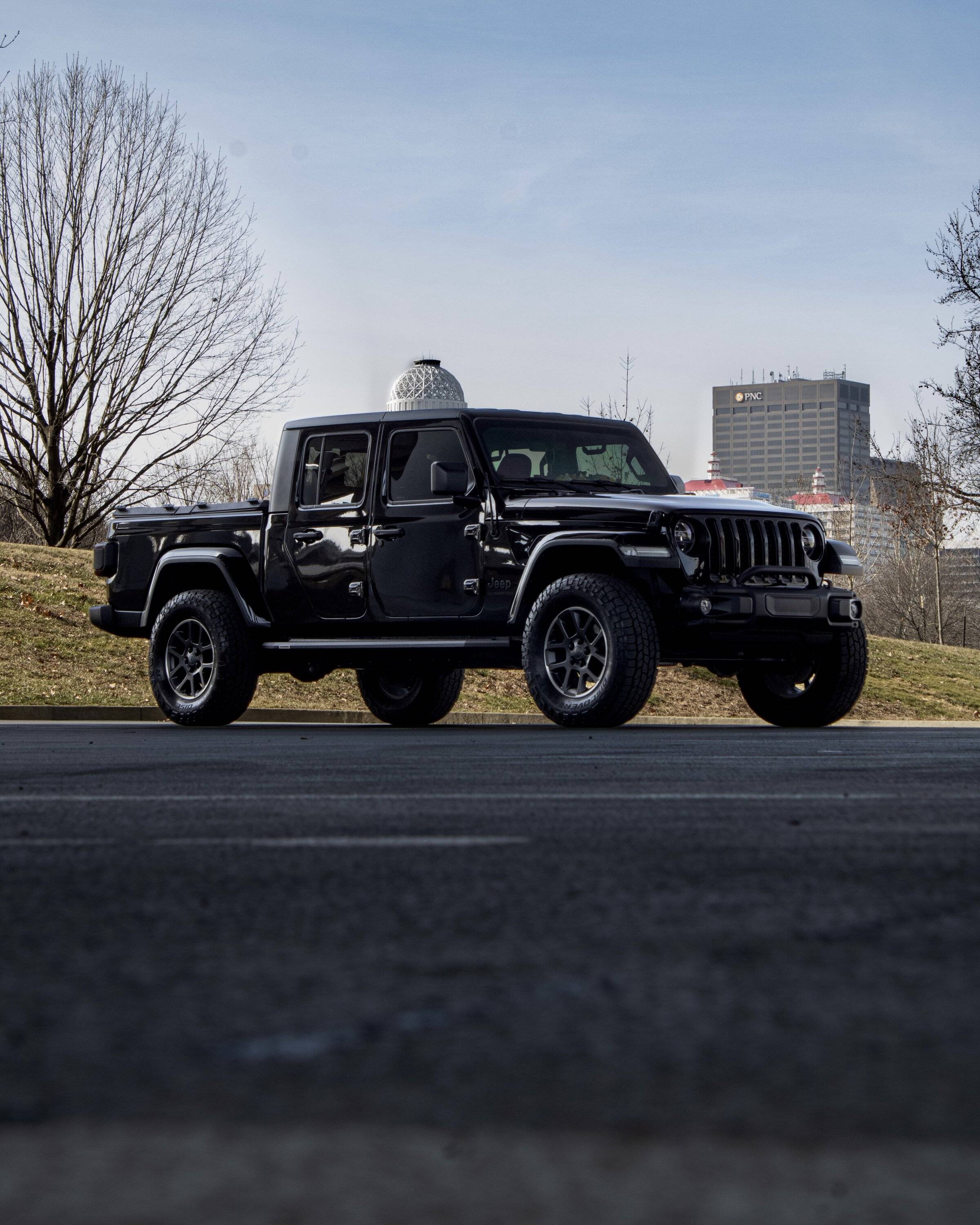 Jeep Gladiator Gladiator Glamour Shots 38DD599B-E853-42E0-8E91-24F2EA81A0D7
