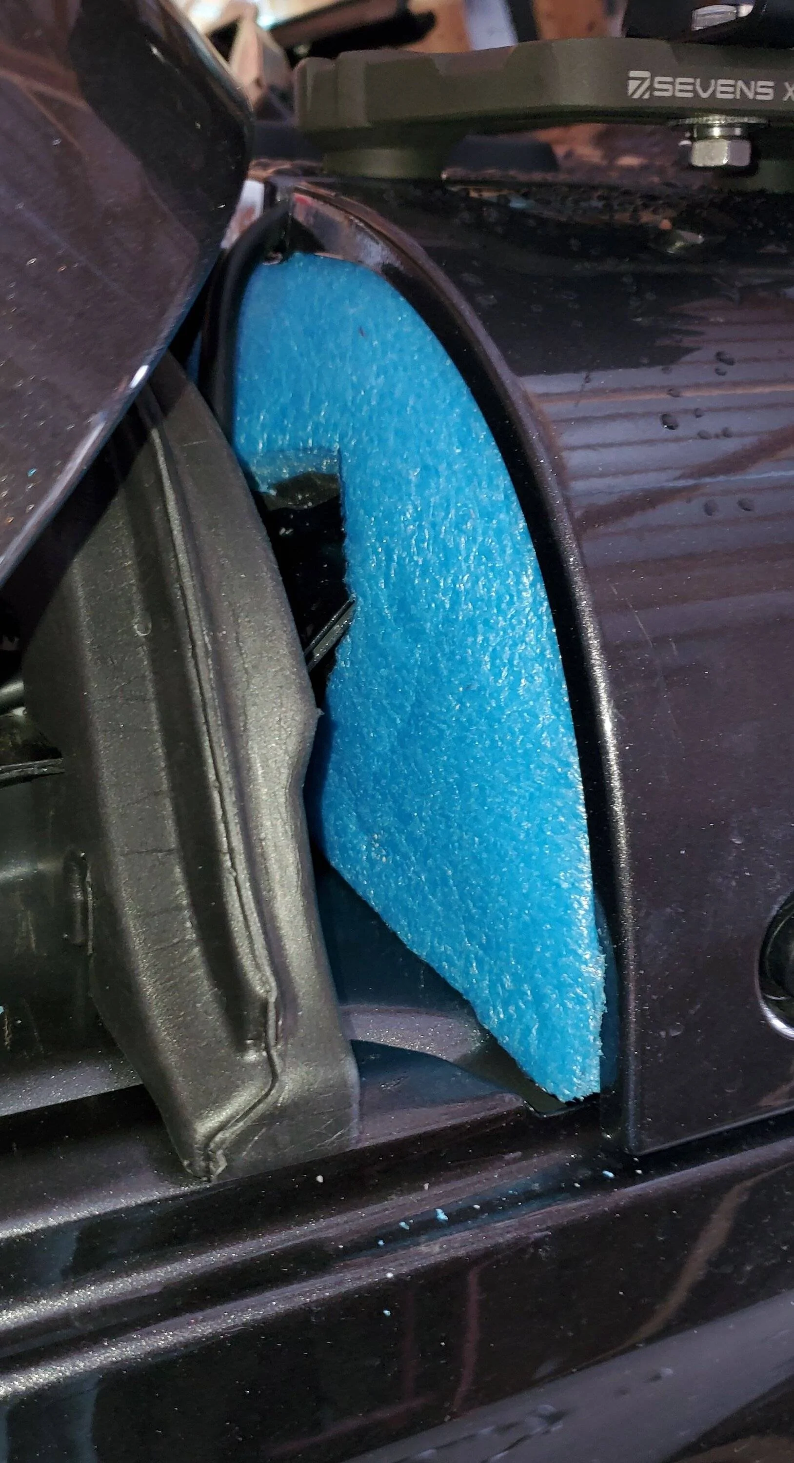 Jeep Gladiator Wind noise reduced 70% Left Side Installed