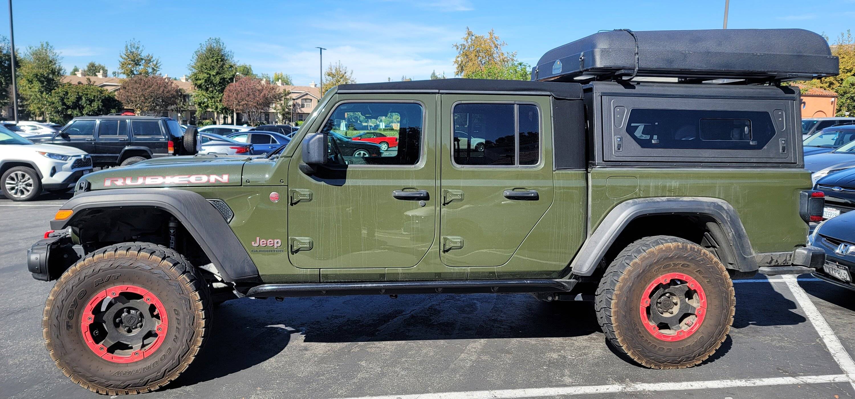 Jeep Gladiator Poopy pants?  Help fix my saggy @$$ 20221105_113207