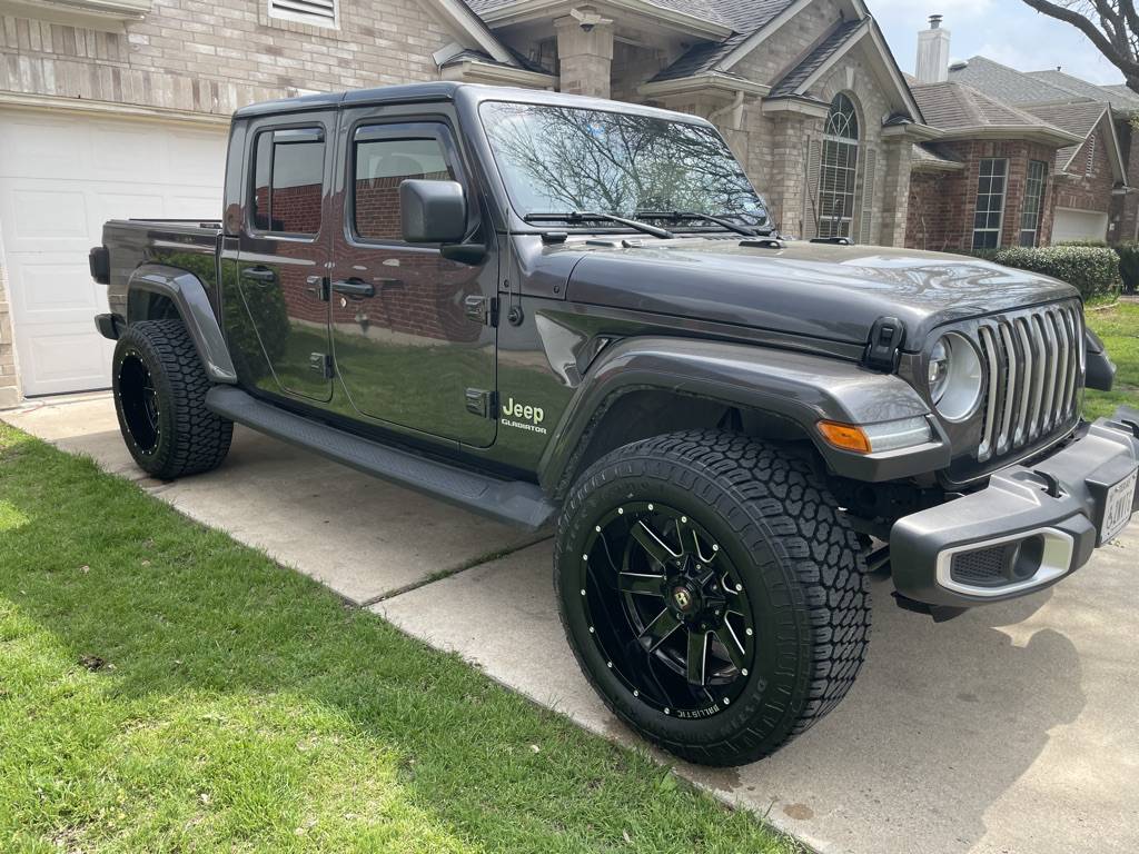 Jeep Gladiator New Wheels & Tires 5FC61BC2-46A2-4C77-B9AF-771782905A5E_1_105_c
