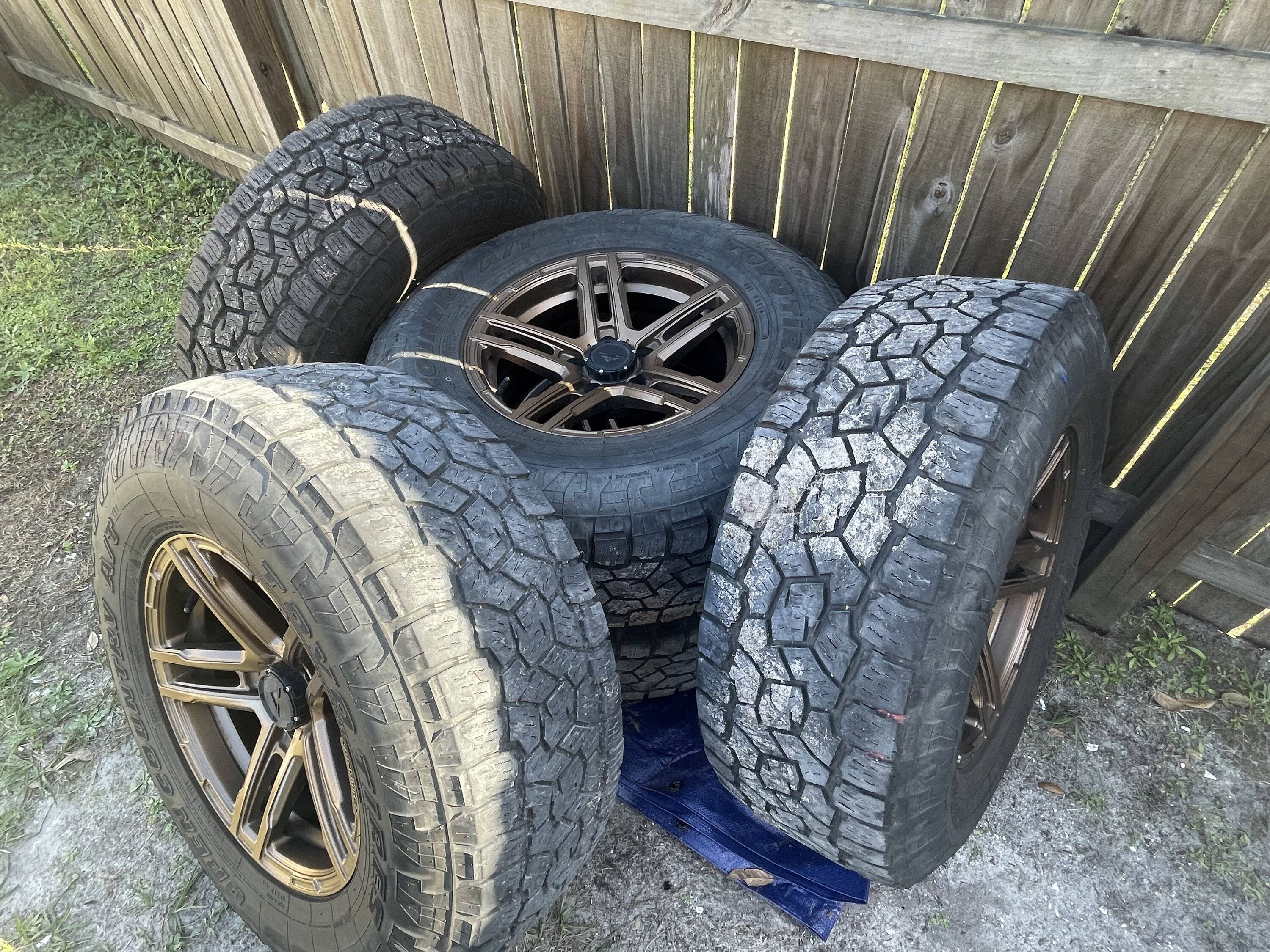 Jeep Gladiator 17" Bronze Venomrex Flow forged wheels and Toyo Open Country AT III p285/70r17 C66EA76B-D80F-4396-8C6D-305600E2C04F