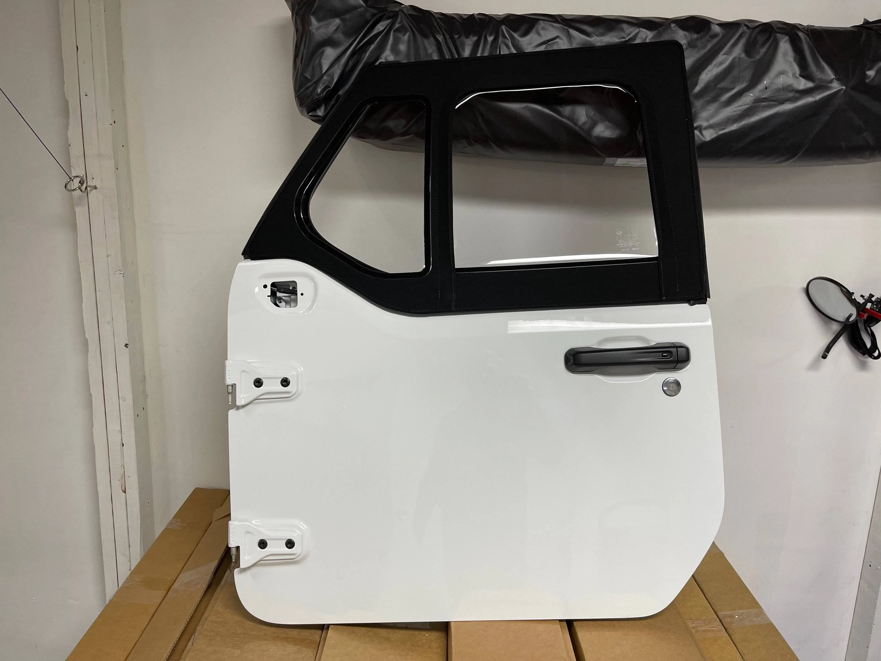 Jeep Gladiator Mopar Half Doors White Premium New In Boxes $5000 IMG_1761