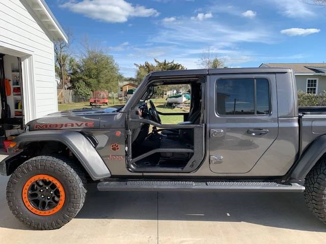 Jeep Gladiator Tube Doors: Body Armor (2023) tube door 1