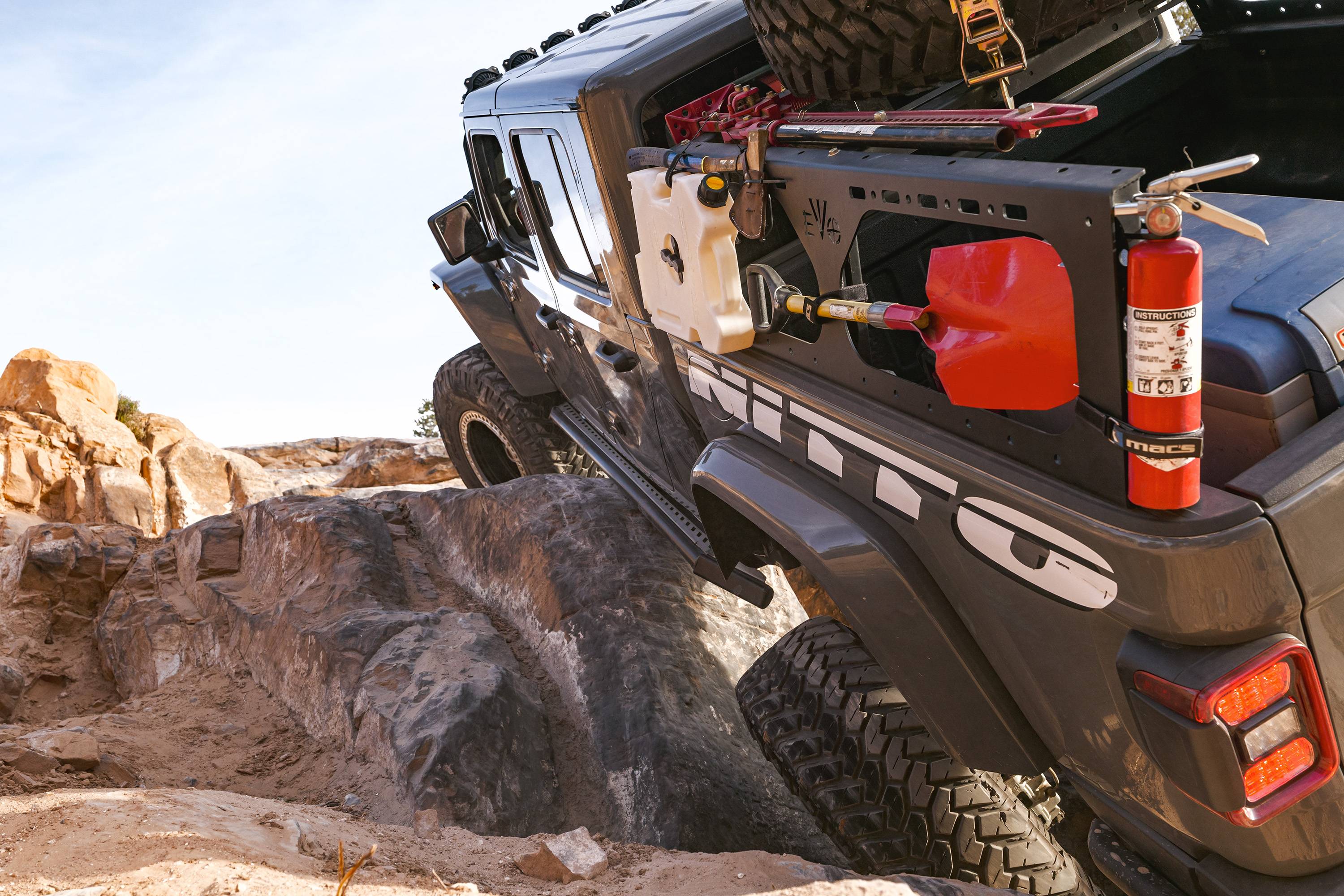 Jeep Gladiator Evo Frame Mounted JT Rock Sliders PDRX6456