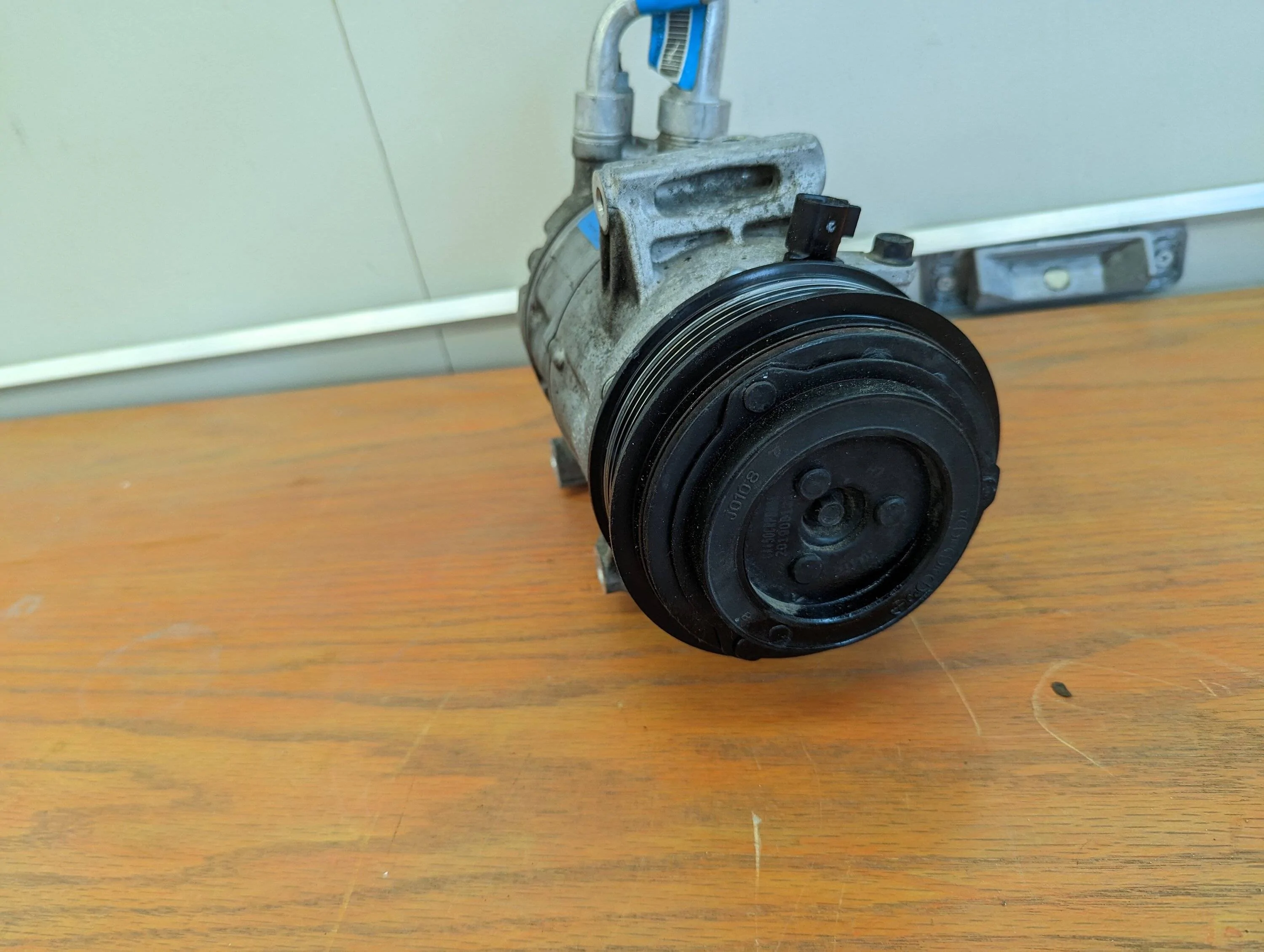 Jeep Gladiator HV17 A/C compressor 2023-03-12 17.13.23