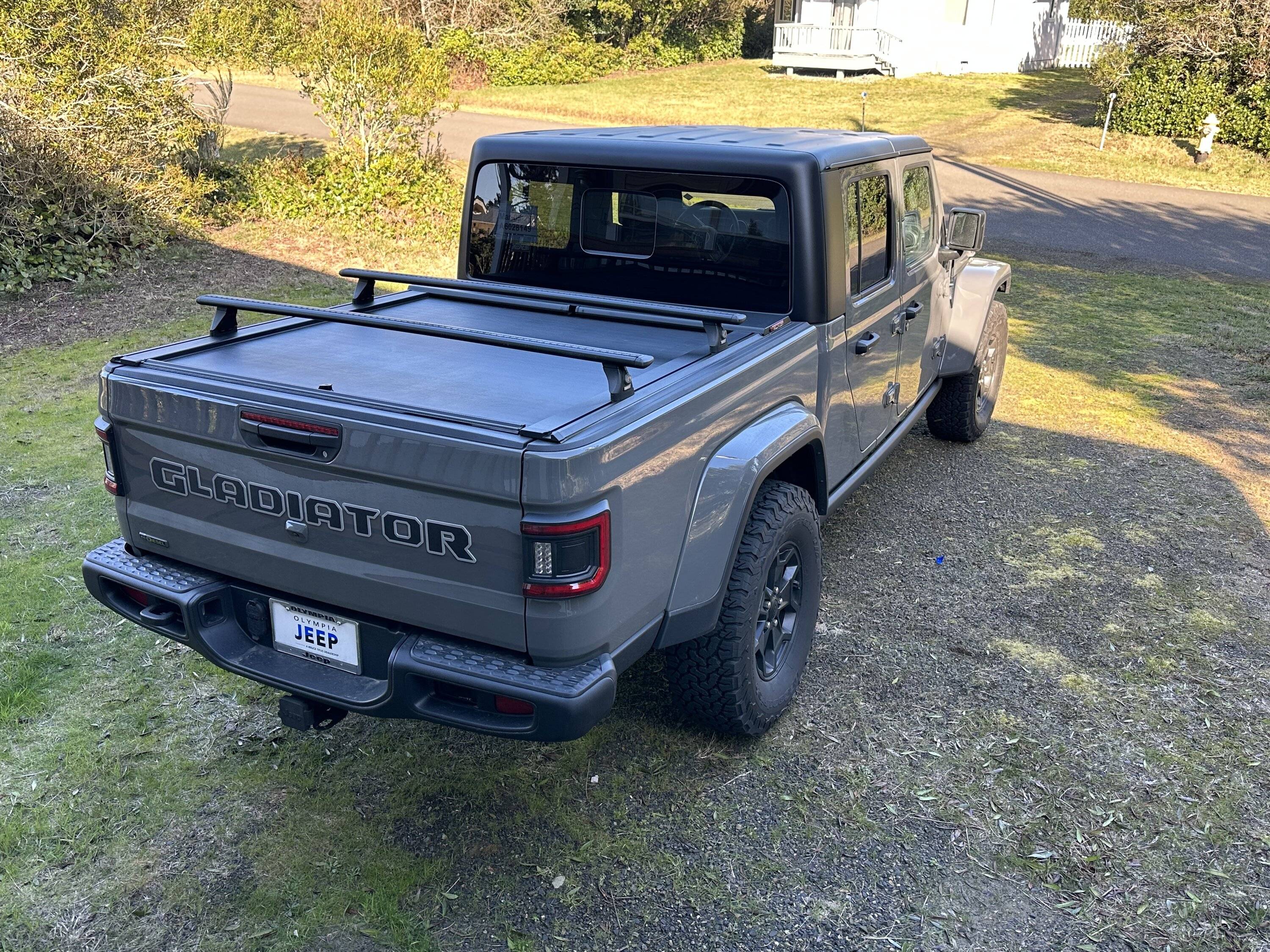 Jeep Gladiator STING GRAY Gladiator JT Club 9A0BDC1F-EC00-4DC4-8EE1-E440D432663D