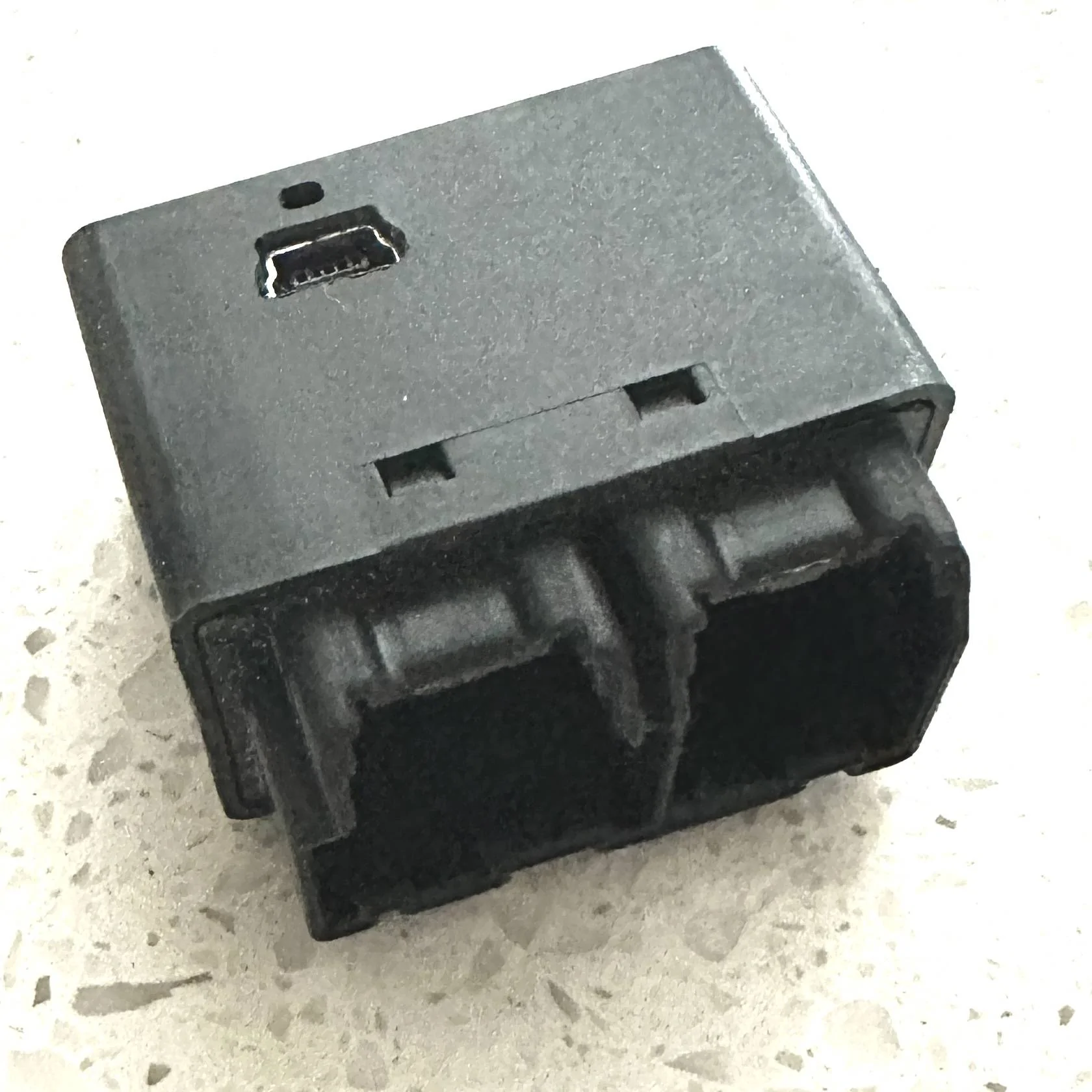 Jeep Gladiator Tazer Mini $250 shipped EA55332F-FDD7-4547-A854-4C44E3BCBC32