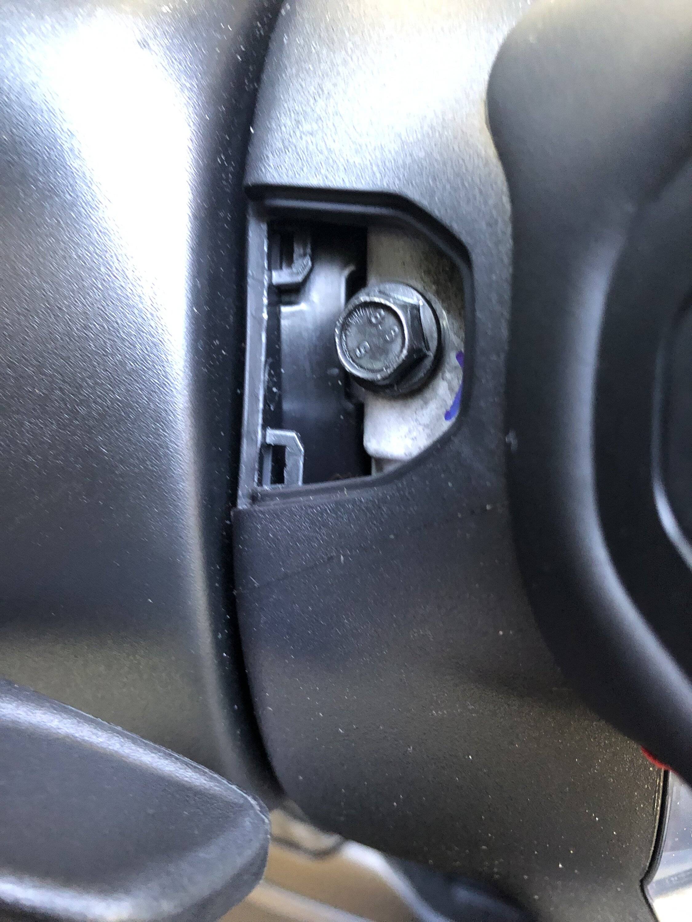 Jeep Gladiator Rattle coming from left of steering wheel inside cab 863DD954-F7C4-4798-9C33-DE3C8851BAE5