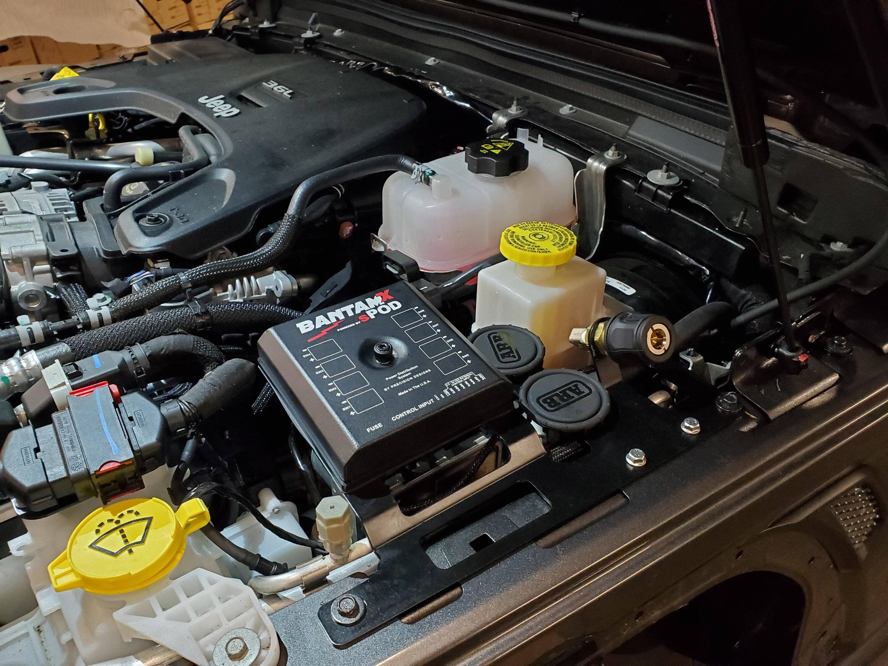 Jeep Gladiator Cant decide where to put ARB Dual compressor 20220528_134049