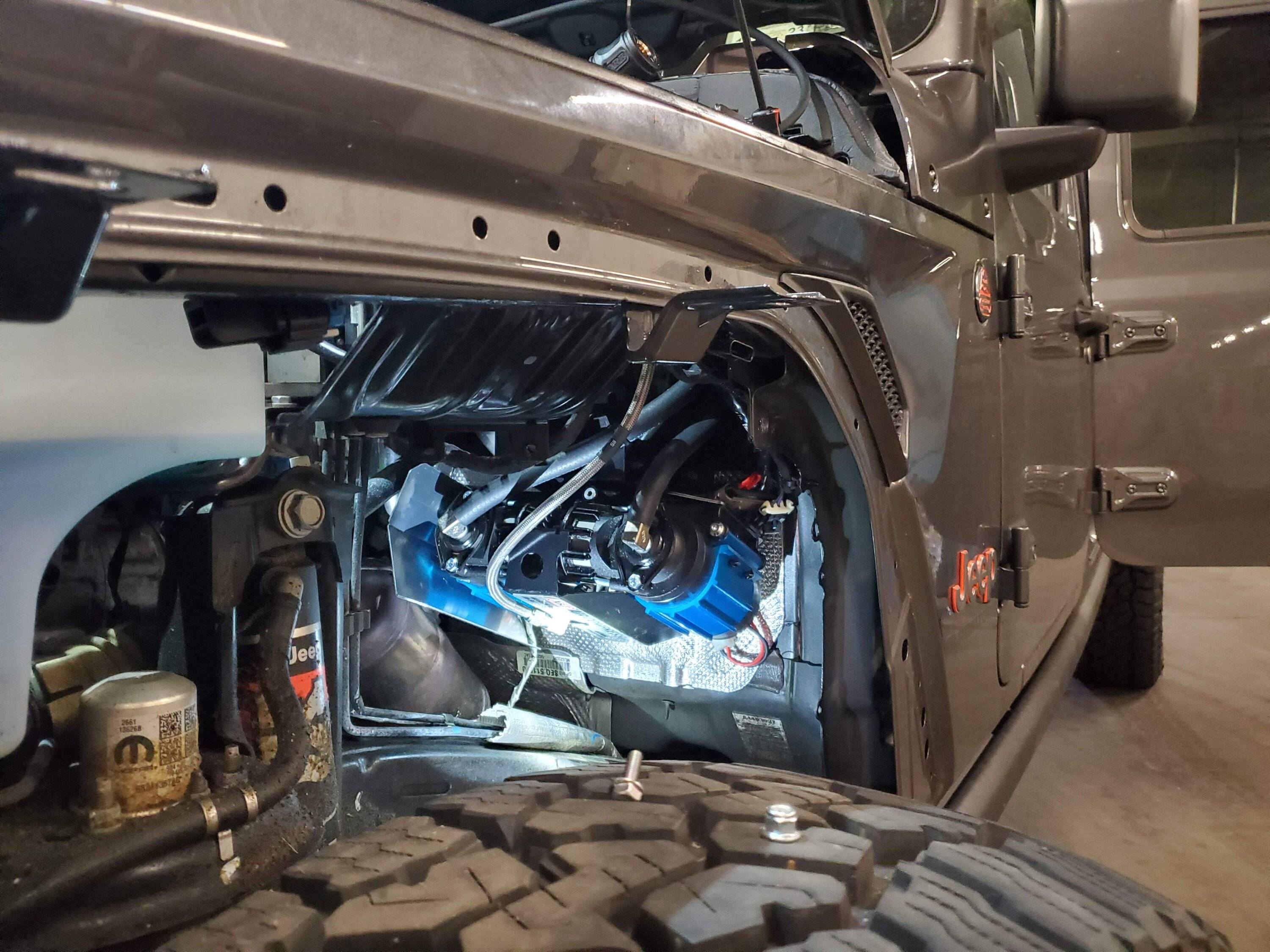 Jeep Gladiator Cant decide where to put ARB Dual compressor 20220528_131645