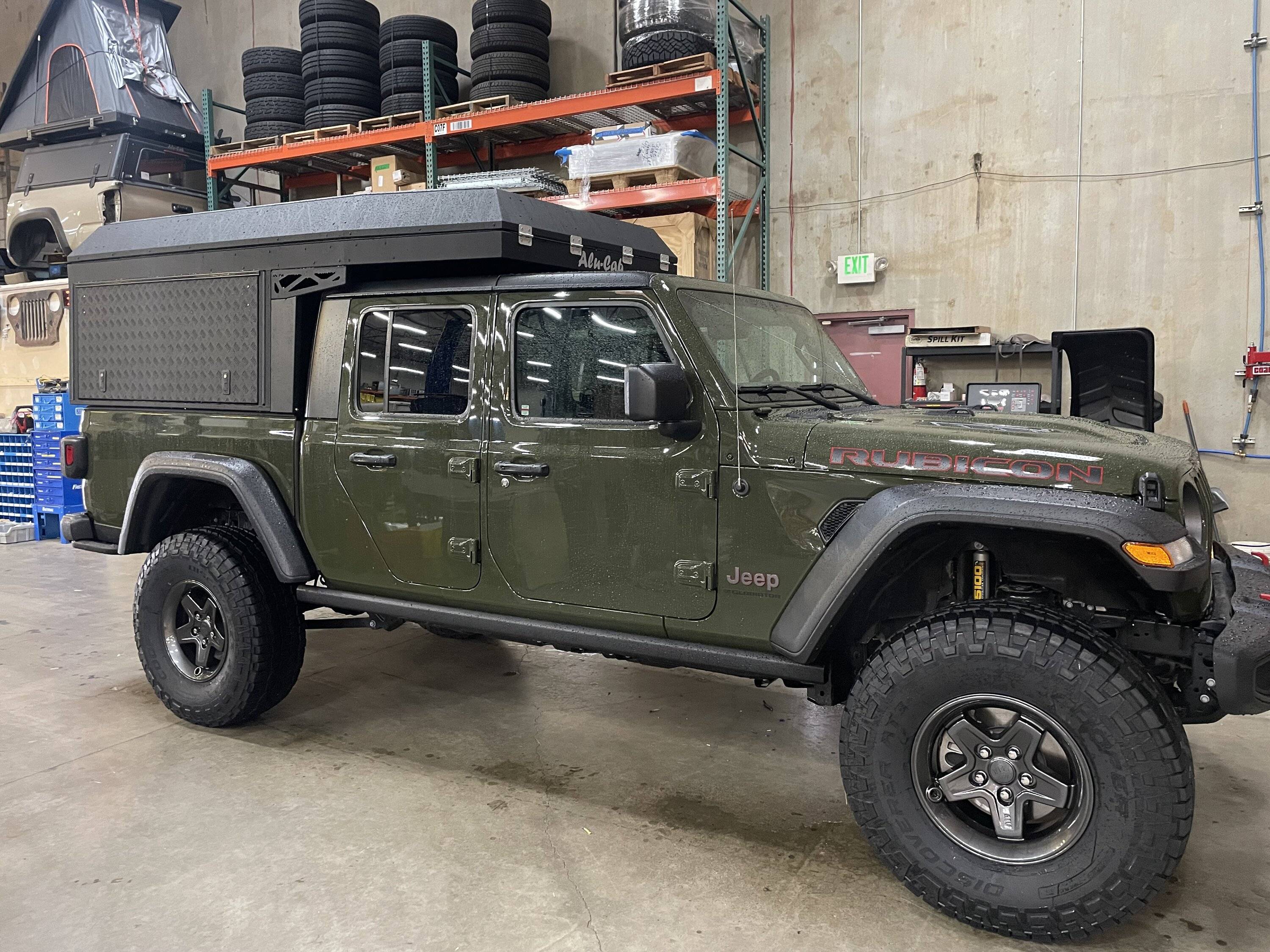 Jeep Gladiator Alu-Cab Canopy Camper Roll Call IMG_4348