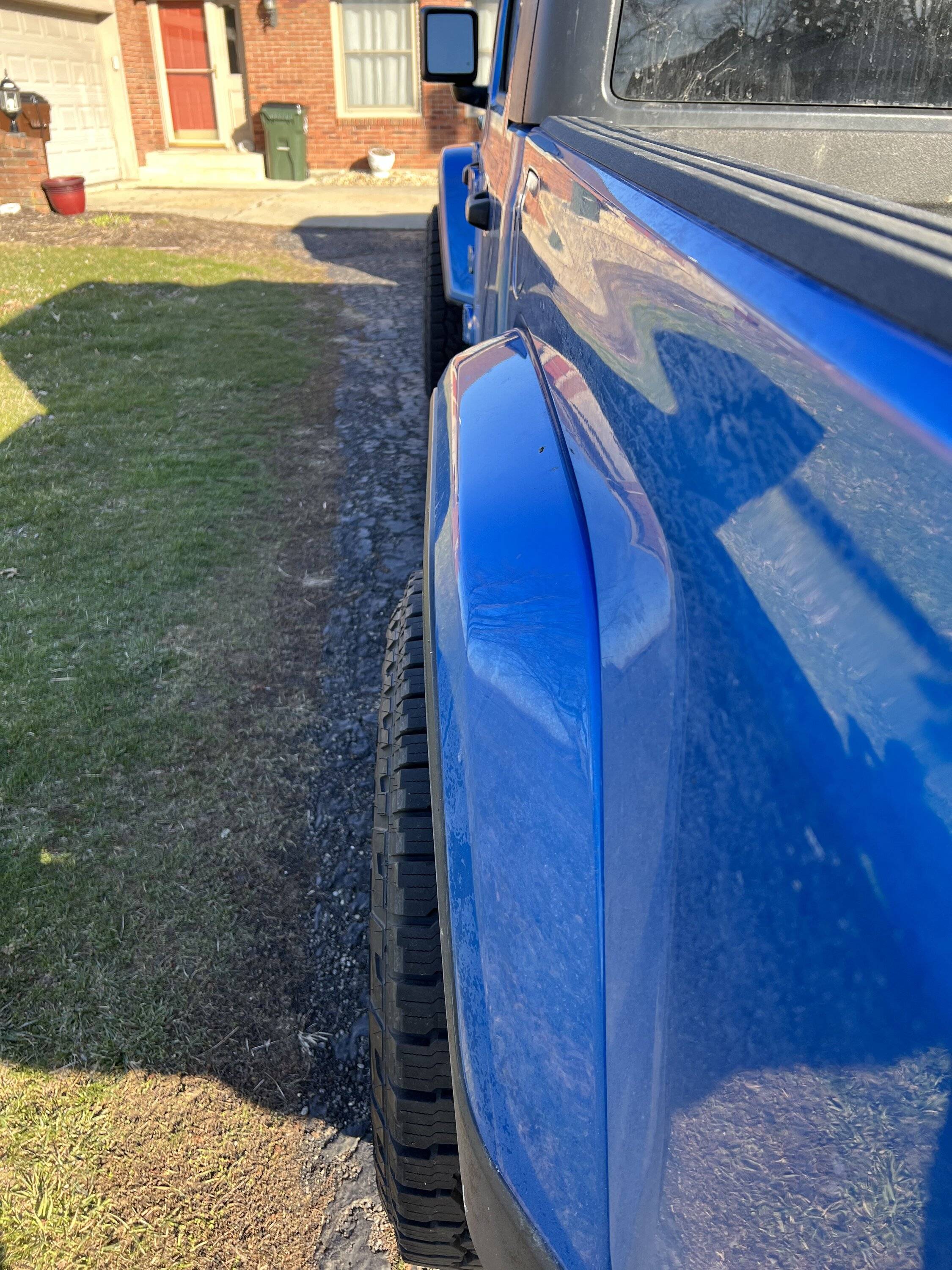 Jeep Gladiator Looking at the Gladiator from behind.... 8A47F843-B0C0-45F6-ADB5-C183DA0FC1A3