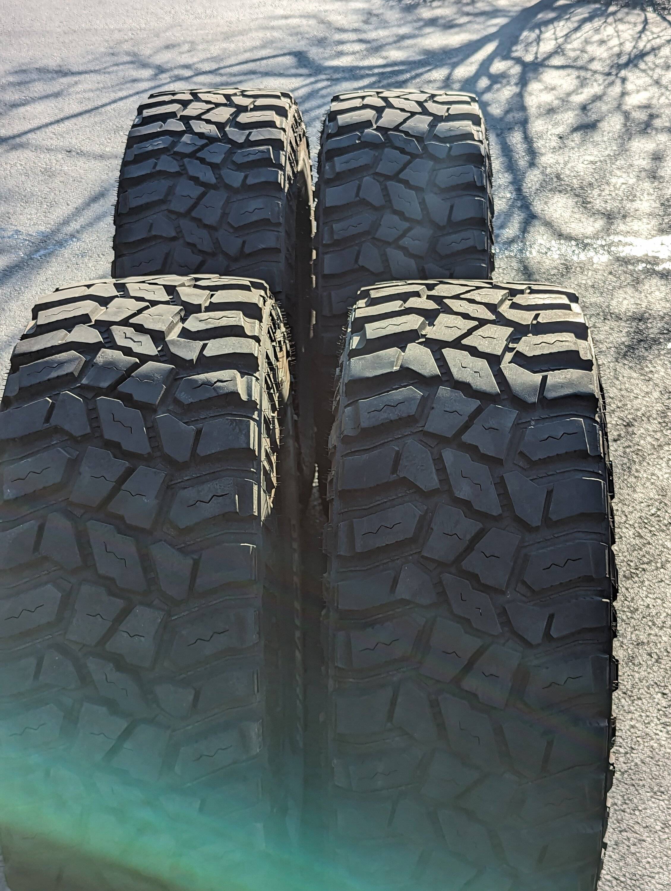 Jeep Gladiator (4) SST PRO Coopers 315/70/17 $400 PXL_20230316_210709369
