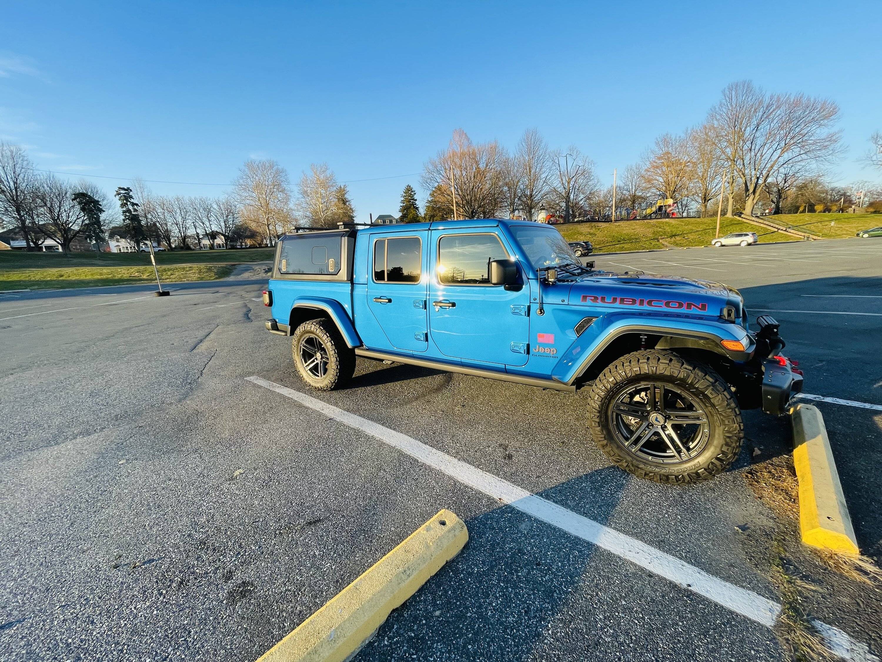 Jeep Gladiator HYDRO BLUE PEARL Gladiator JT Club 914867DE-3D83-4734-967C-2DC7B557C940