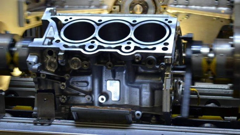 Jeep Gladiator Saltillo Celebrates 6,000,000th Pentastar Engine Produced There Saltillo-South-1-scaled