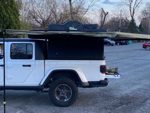 Jeep Gladiator Iron Man 4x4 Tent-Annex-Awning and Drawers System with water Tank Awning Side