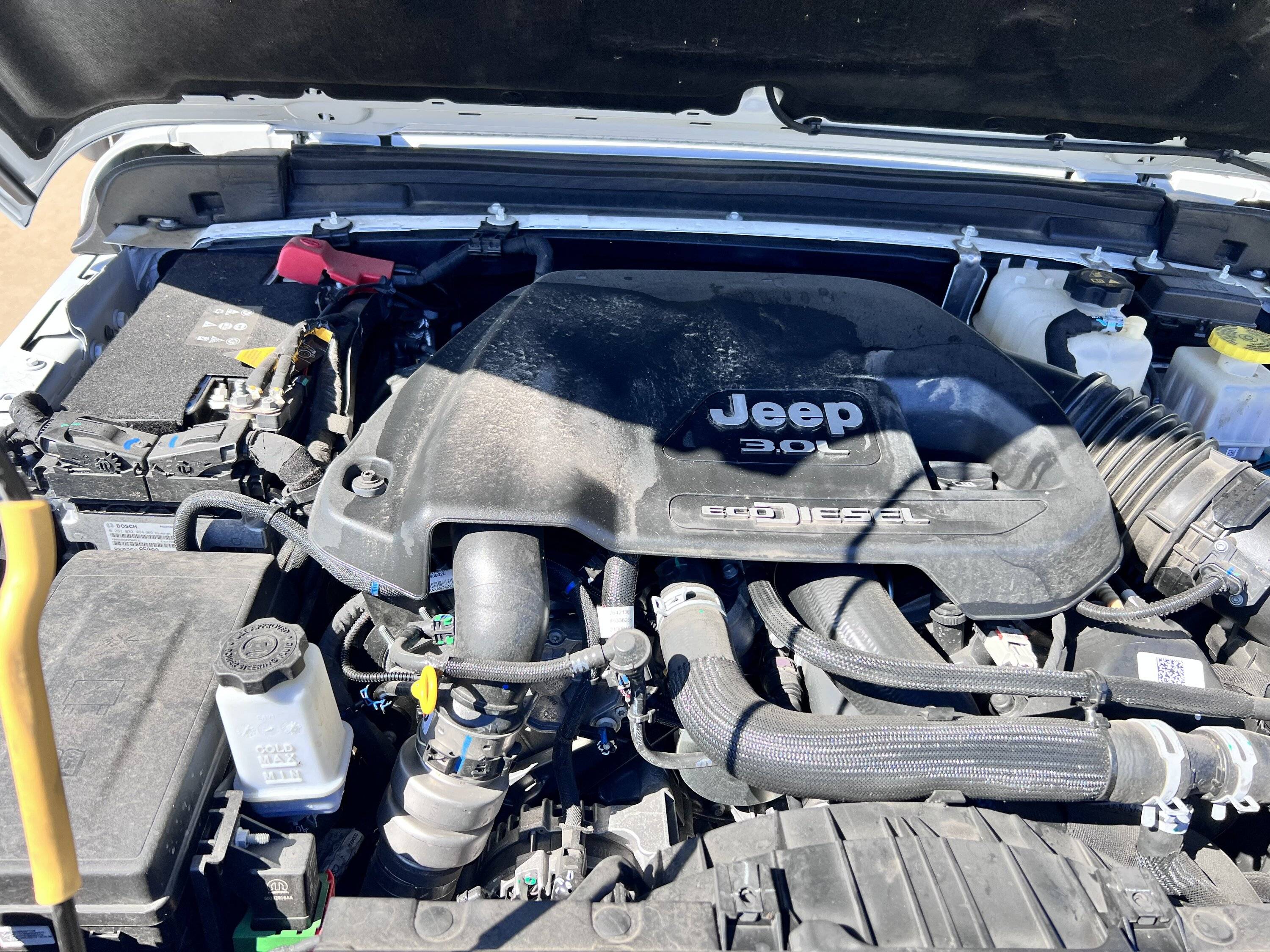 Jeep Gladiator Dealer didn’t put oil in after changing filter? 0ADF3CE1-9F9F-48CC-8C4D-68909C7BA4AD